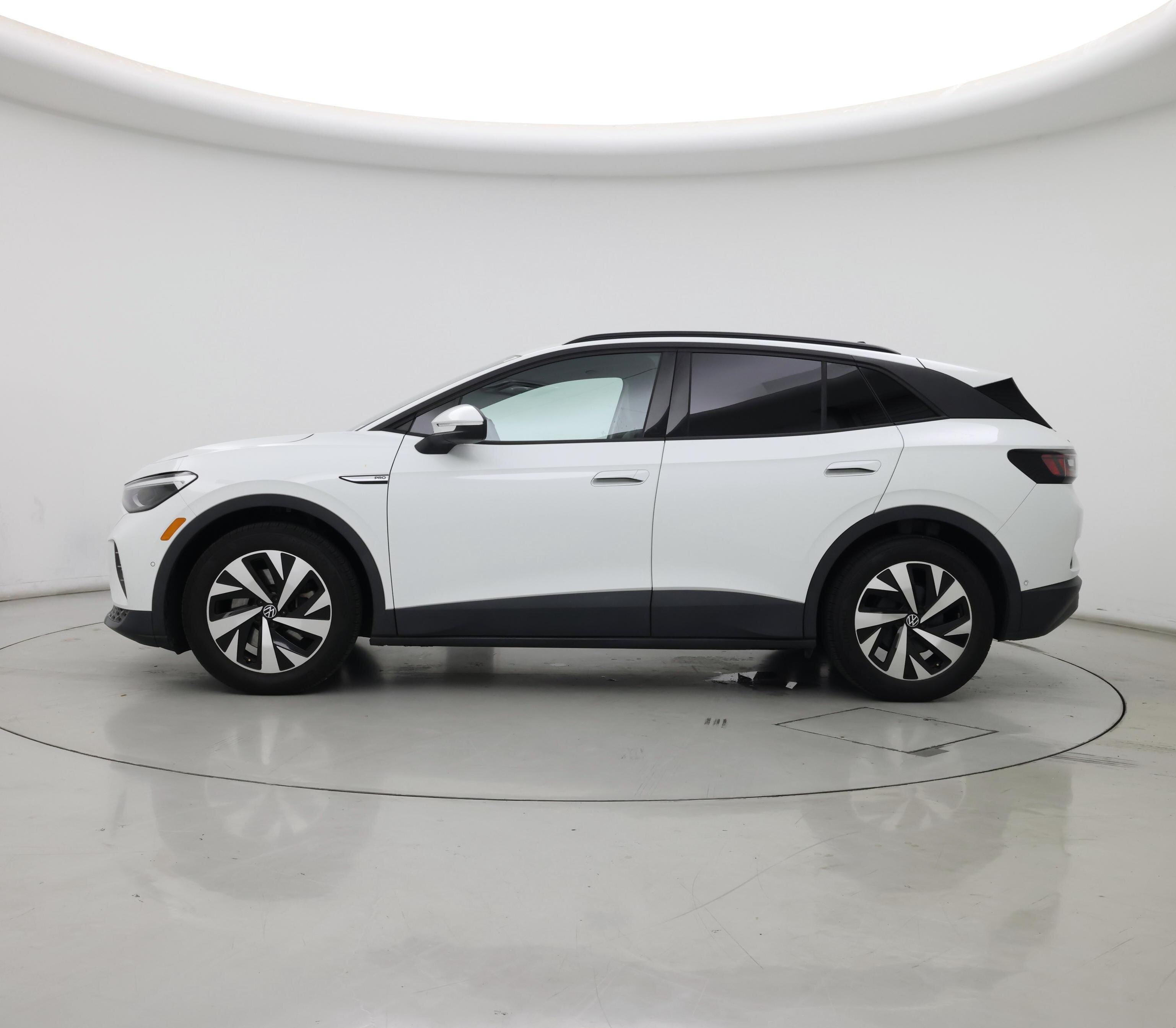 Thumbnail: 2023 Volkswagen ID.4 - 3