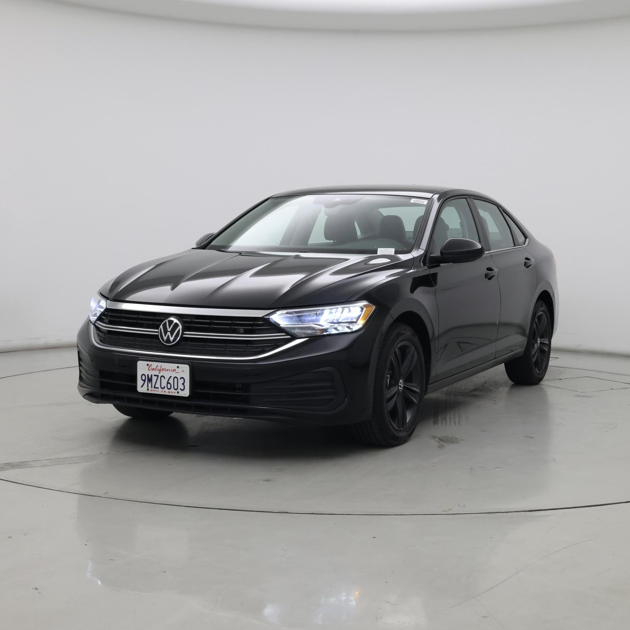 Thumbnail: 2024 Volkswagen Jetta - 4