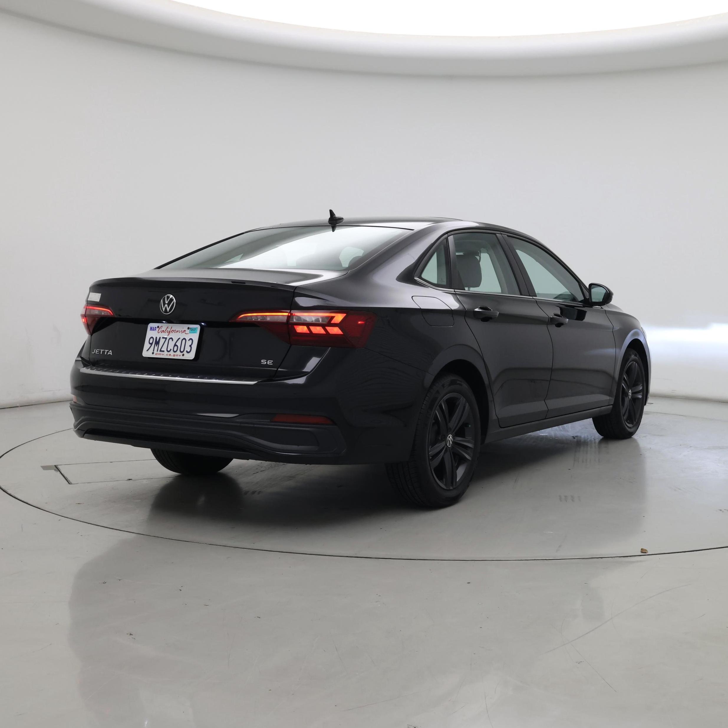 Thumbnail: 2024 Volkswagen Jetta - 8