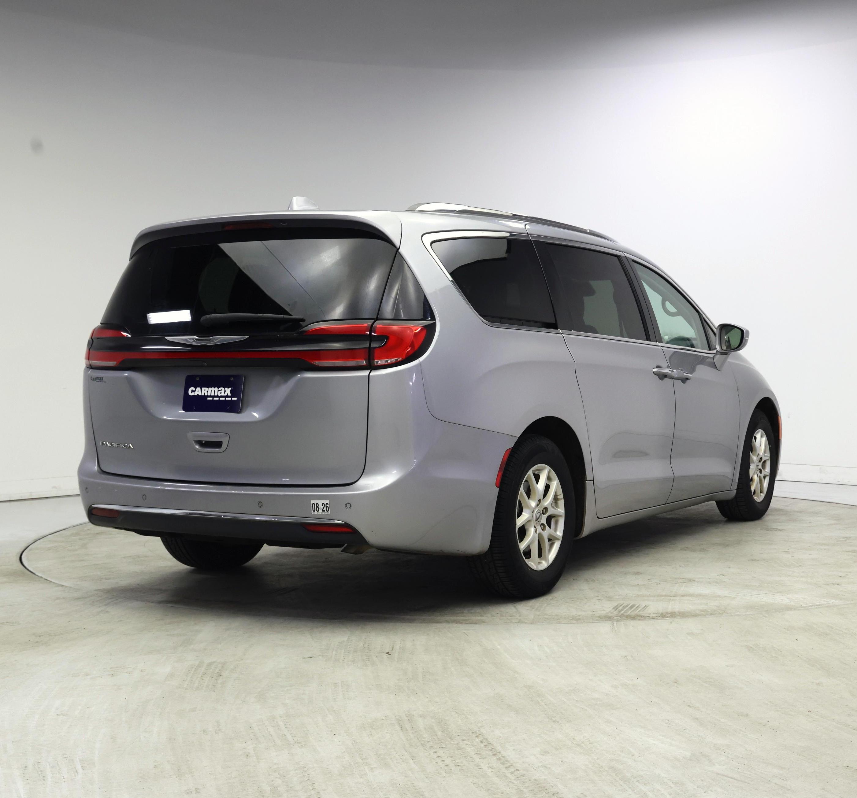 Thumbnail: 2021 Chrysler Pacifica - 8