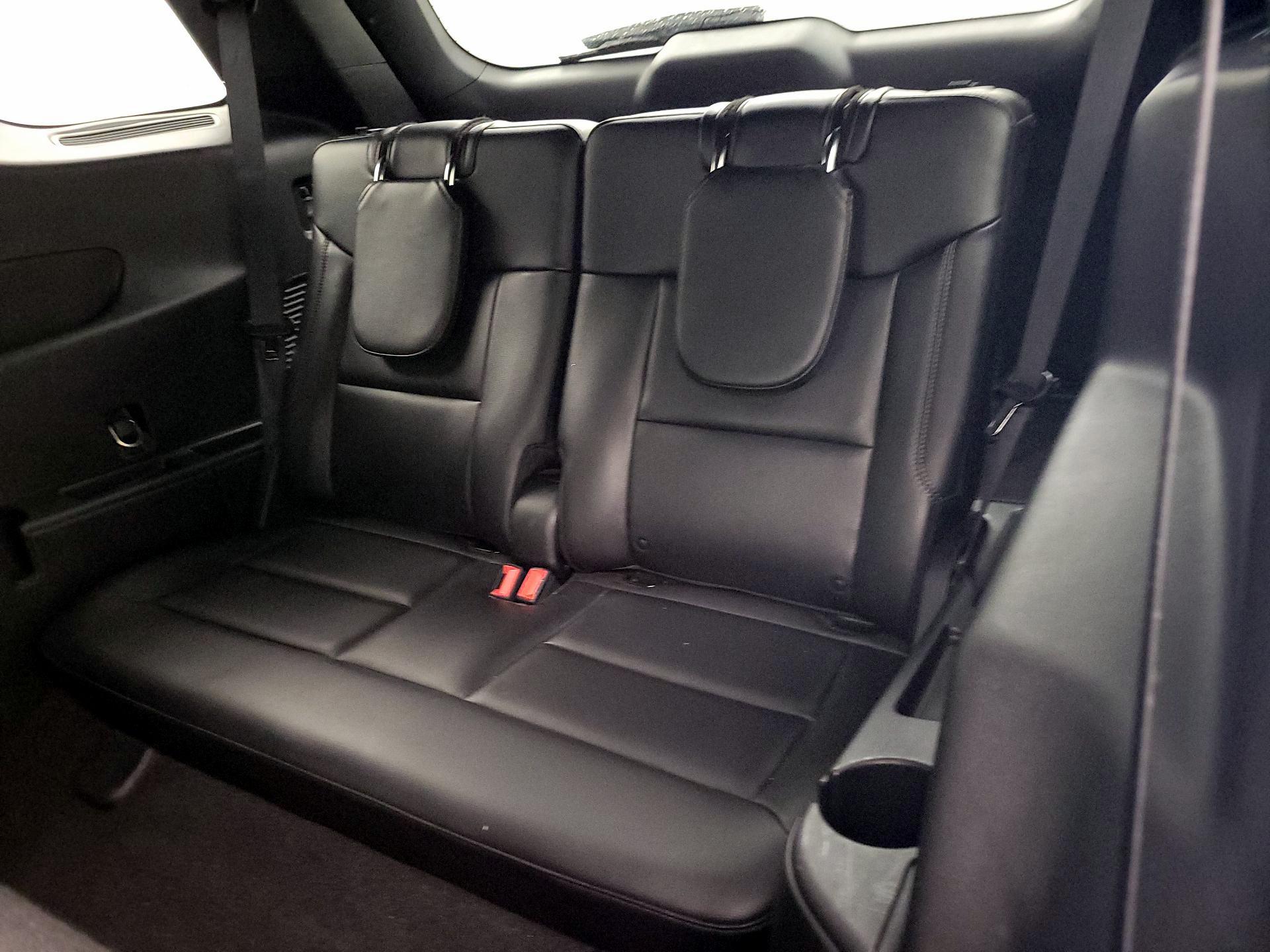 Thumbnail: 2020 Ford Explorer - 20