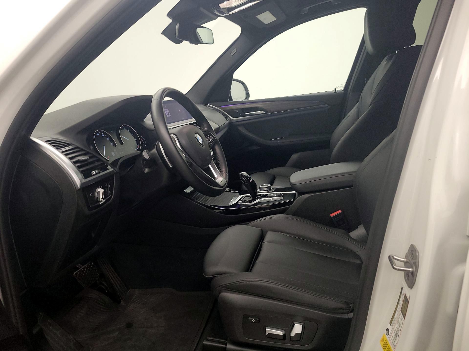 Thumbnail: 2021 BMW X3 - 11