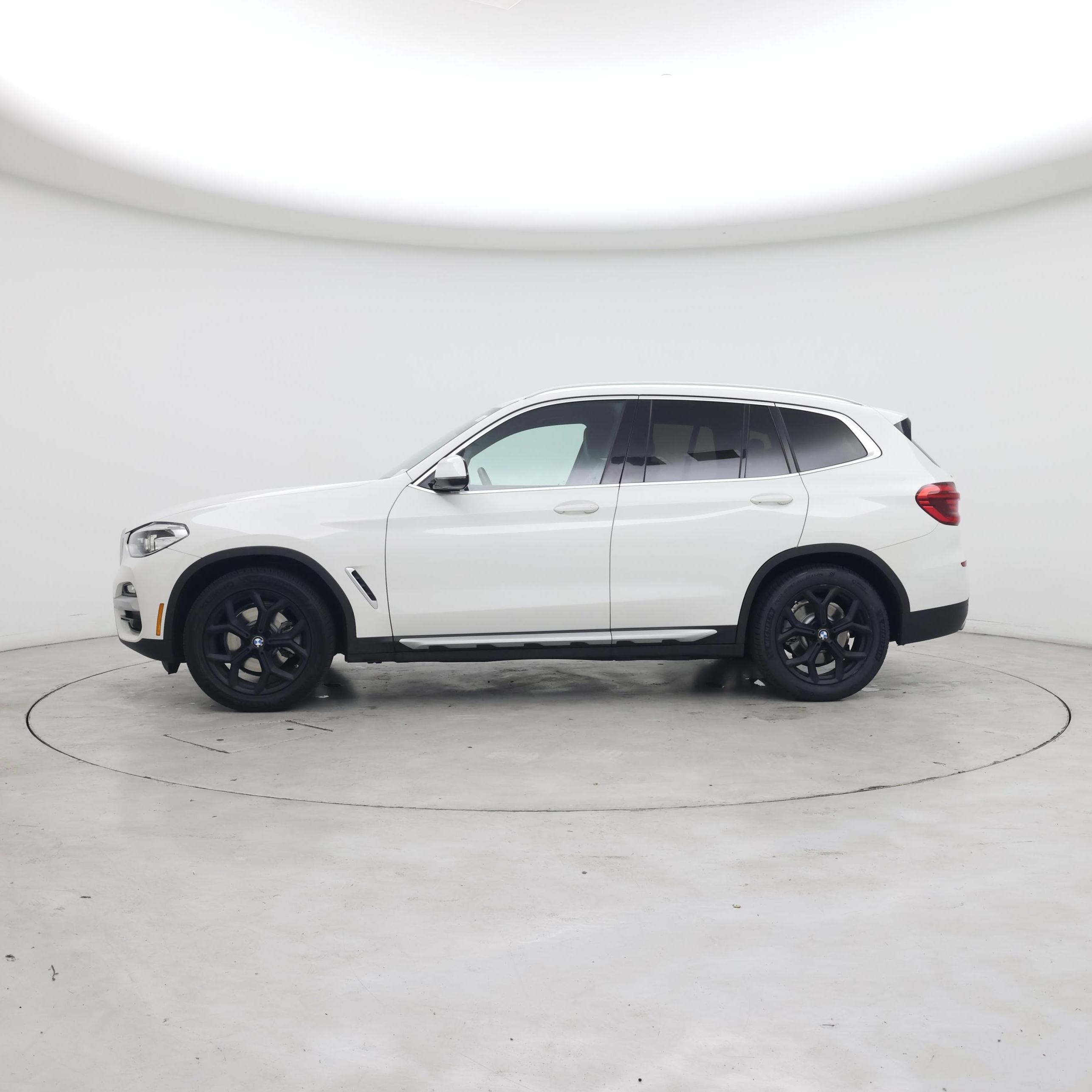 Thumbnail: 2021 BMW X3 - 3