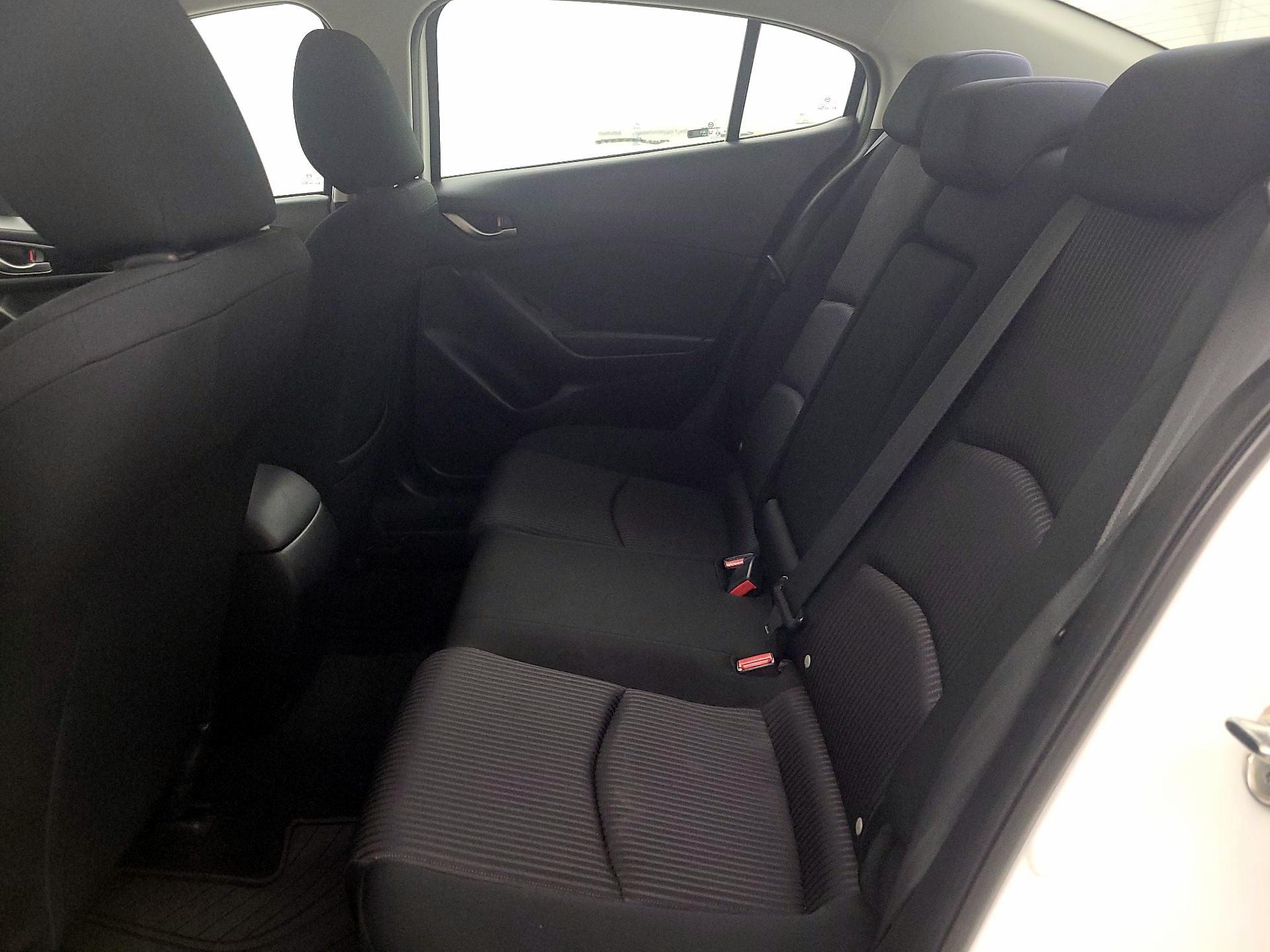 Thumbnail: 2015 Mazda Mazda3 - 20