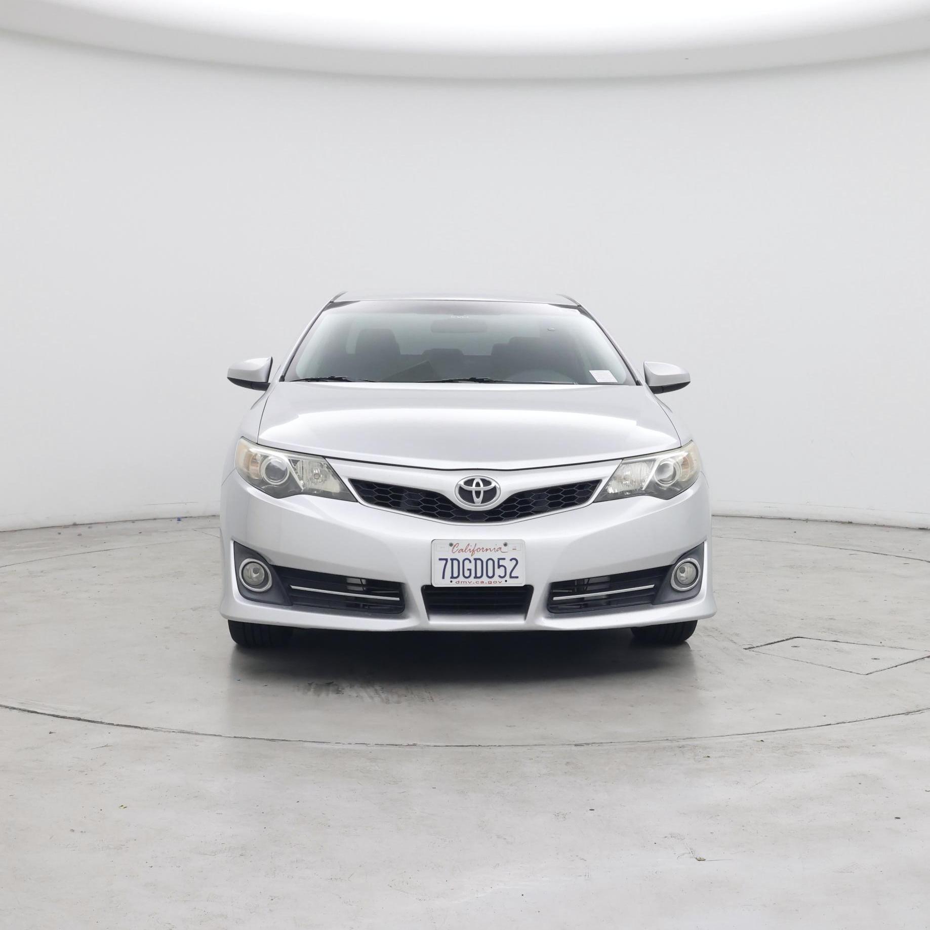 Thumbnail: 2014 Toyota Camry - 5