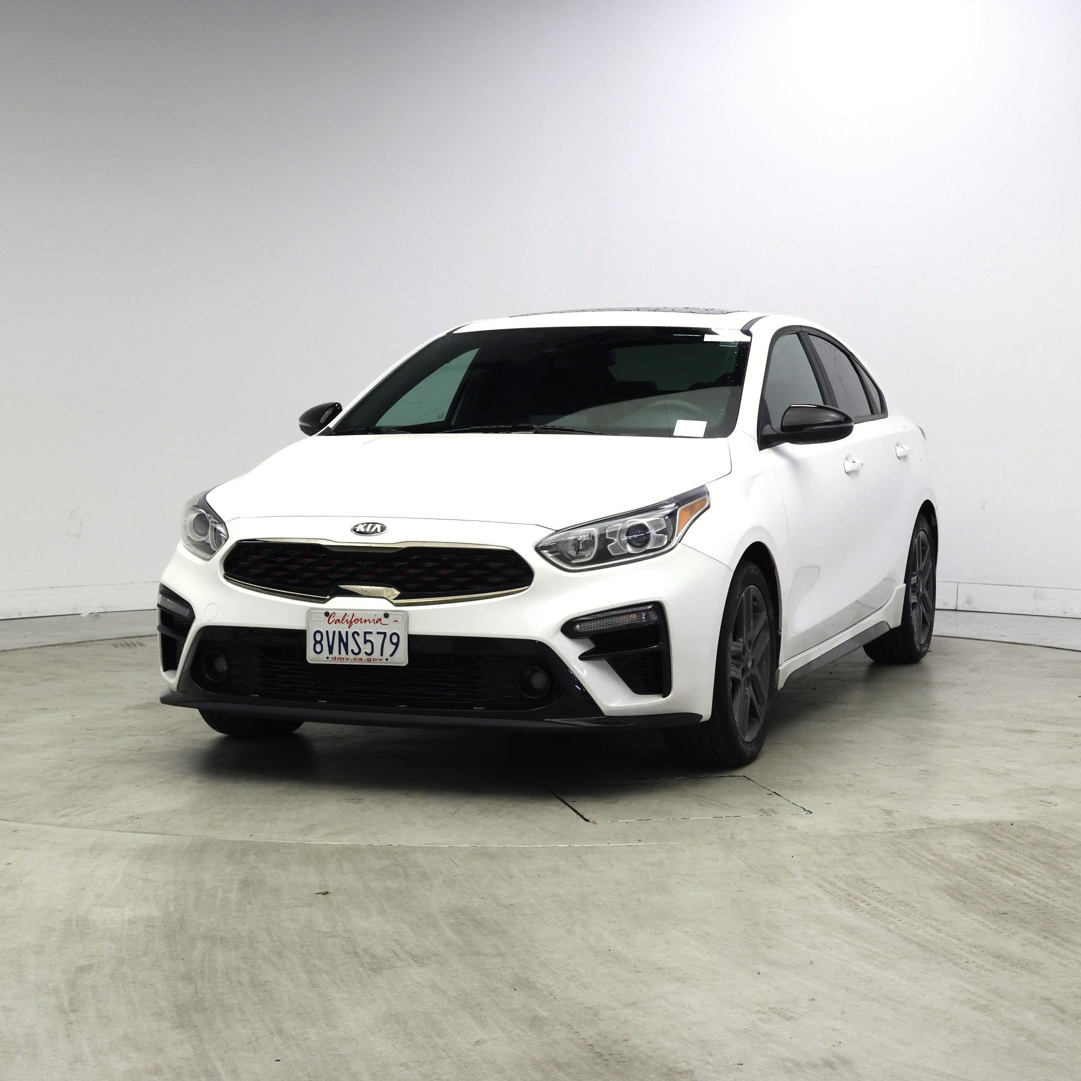 Thumbnail: 2021 Kia Forte - 4