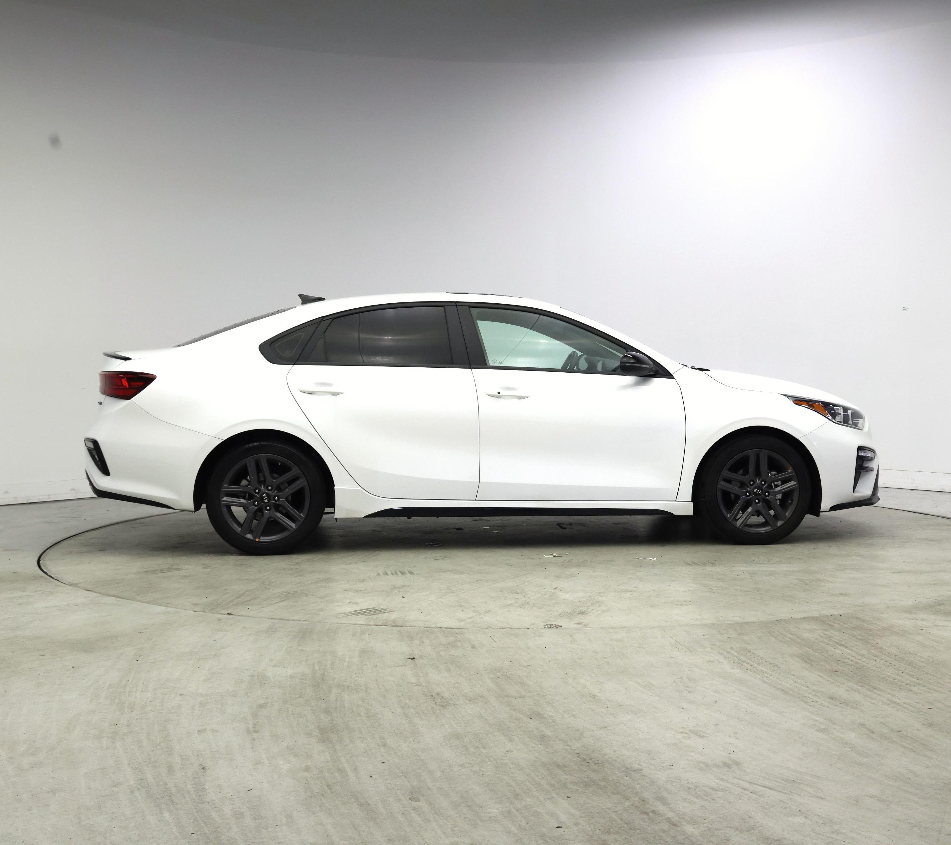 Thumbnail: 2021 Kia Forte - 7