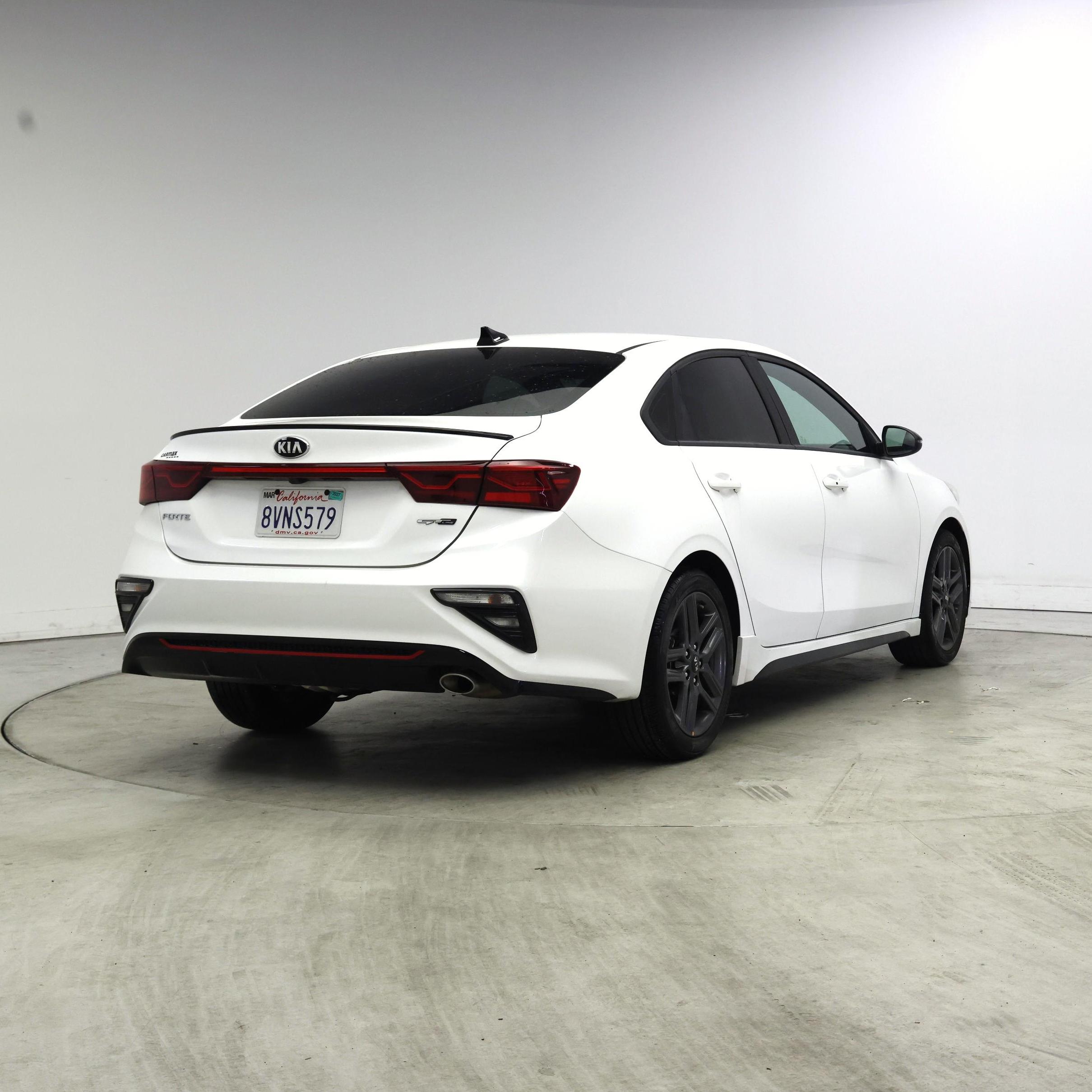 Thumbnail: 2021 Kia Forte - 8