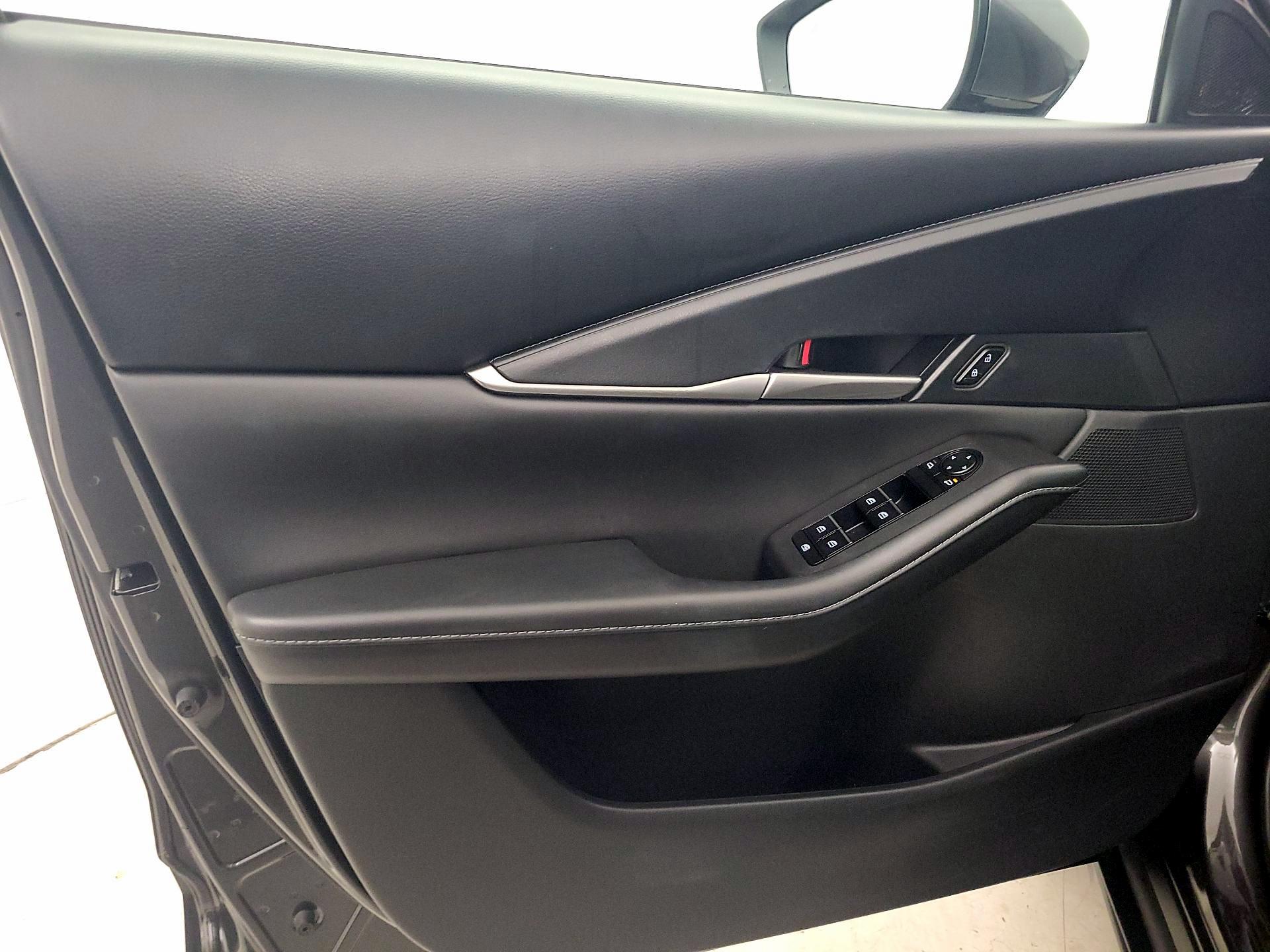 Thumbnail: 2023 Mazda CX-30 - 12