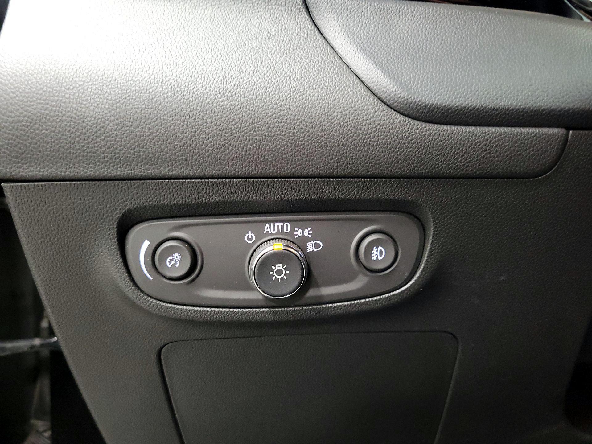 Thumbnail: 2023 Buick Encore GX - 13