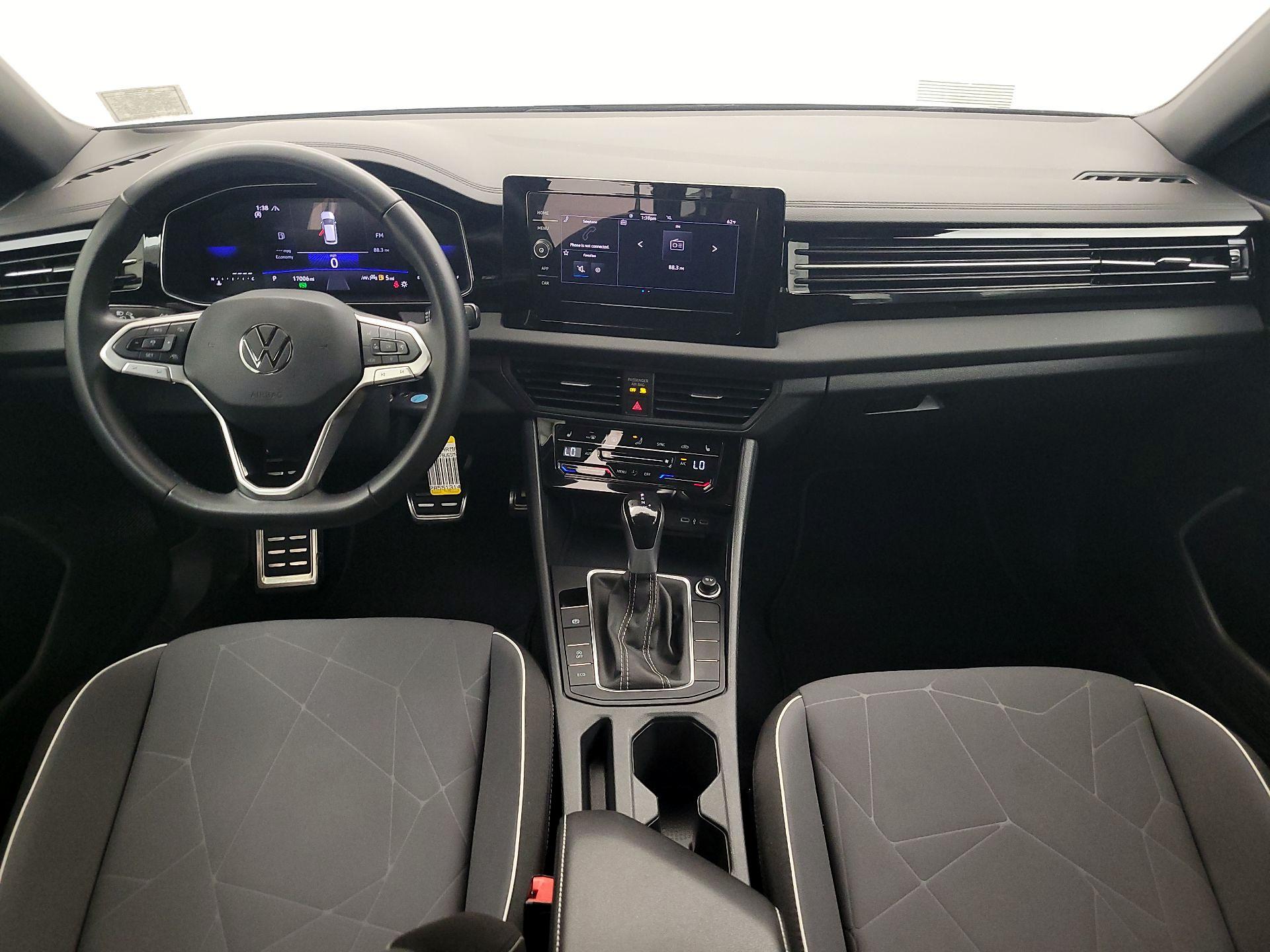 Thumbnail: 2025 Volkswagen Jetta - 9