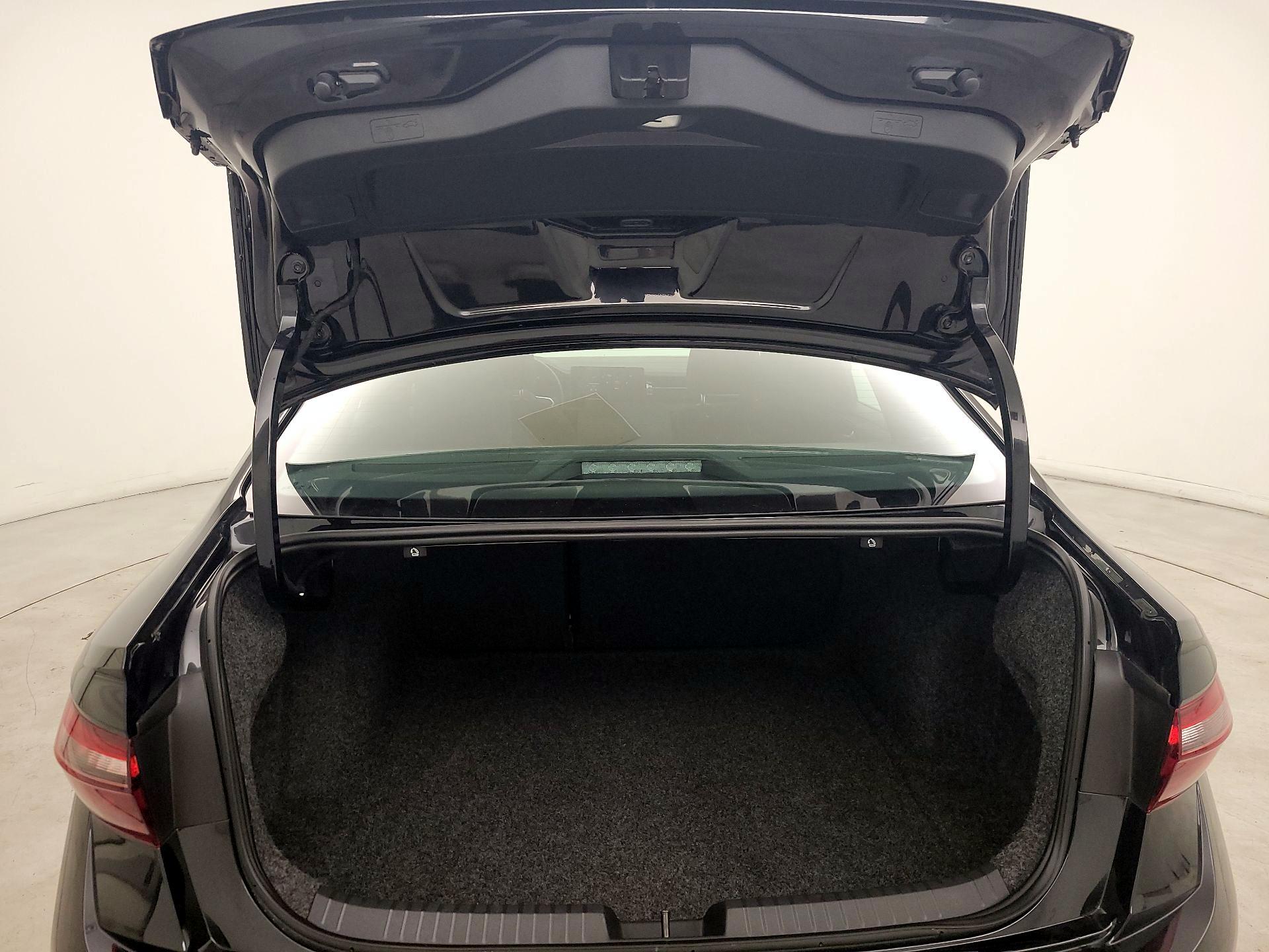 Thumbnail: 2025 Volkswagen Jetta - 20