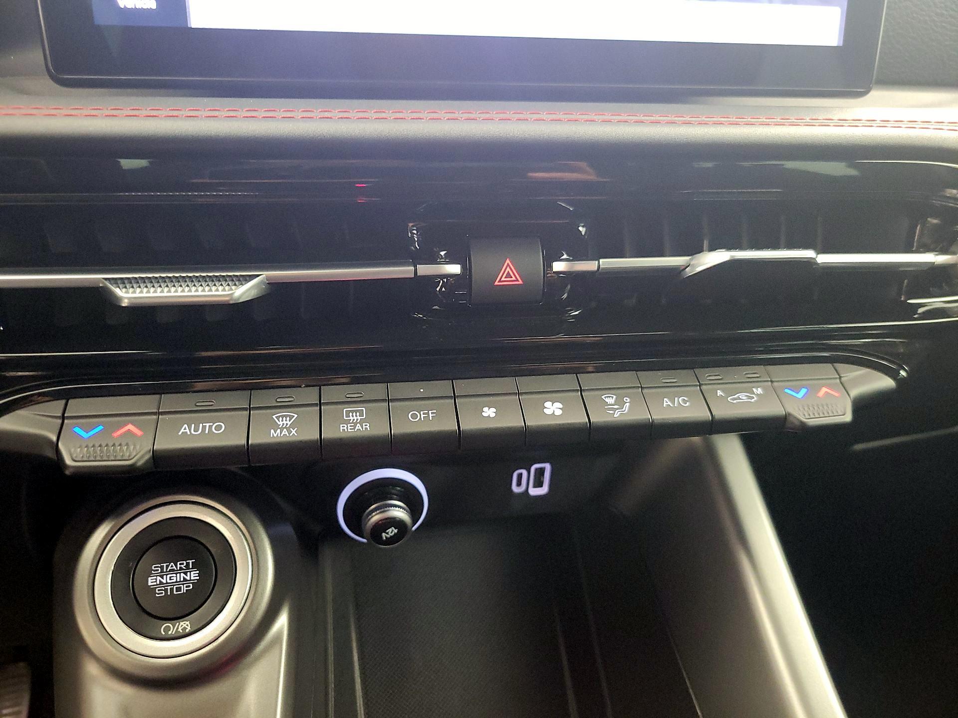 Thumbnail: 2024 Dodge Hornet - 16