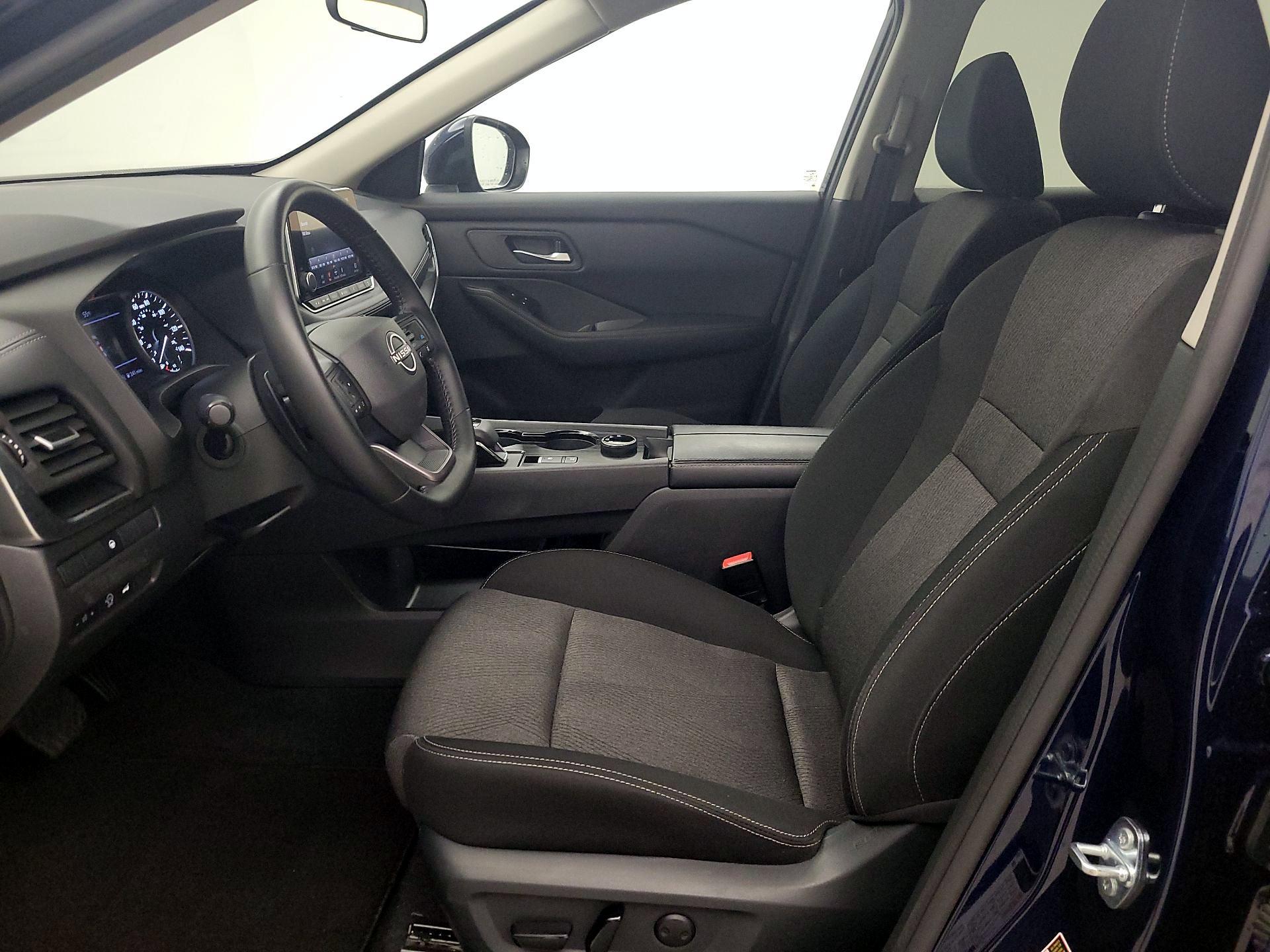 Thumbnail: 2025 Nissan Rogue - 11