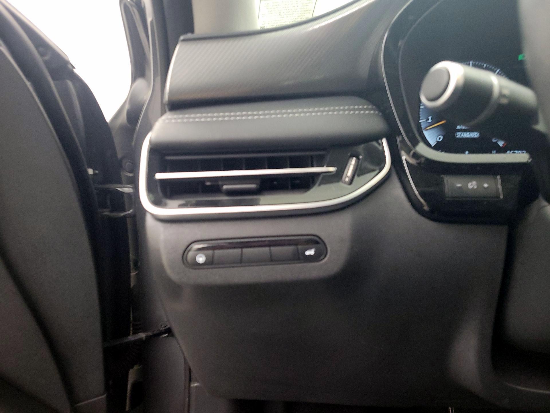 Thumbnail: 2023 INFINITI QX60 - 13