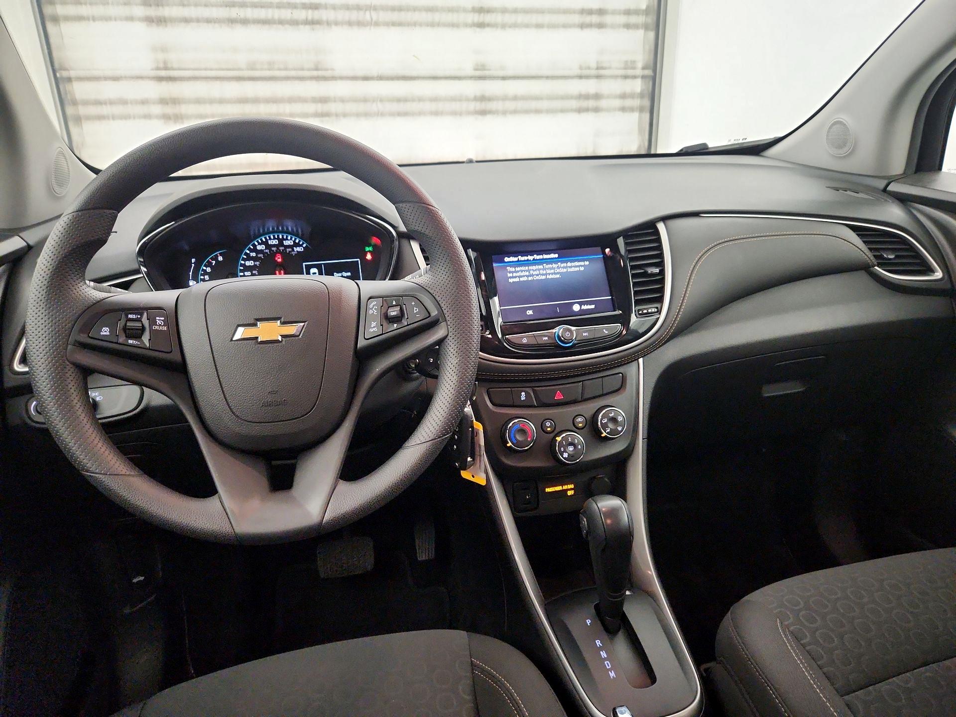 Thumbnail: 2022 Chevrolet Trax - 9