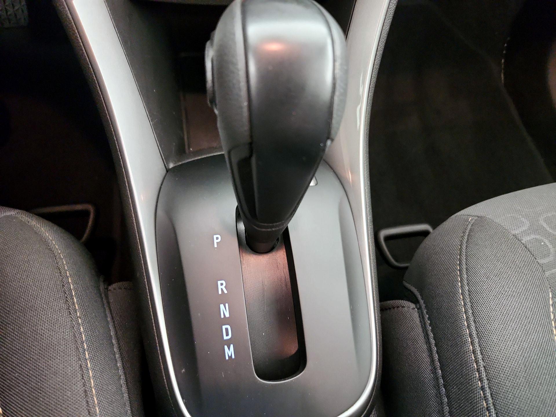 Thumbnail: 2022 Chevrolet Trax - 17