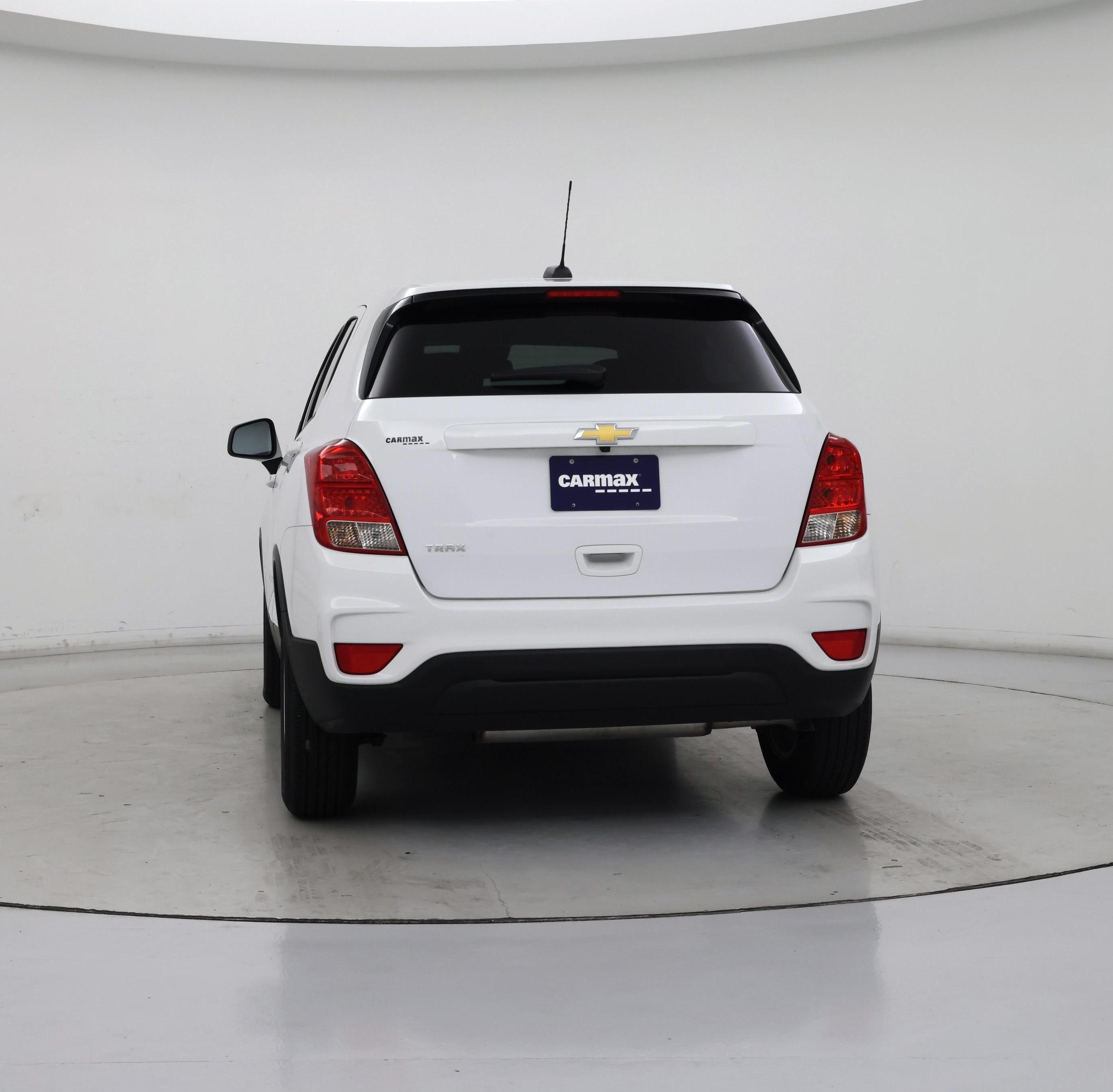 Thumbnail: 2022 Chevrolet Trax - 6