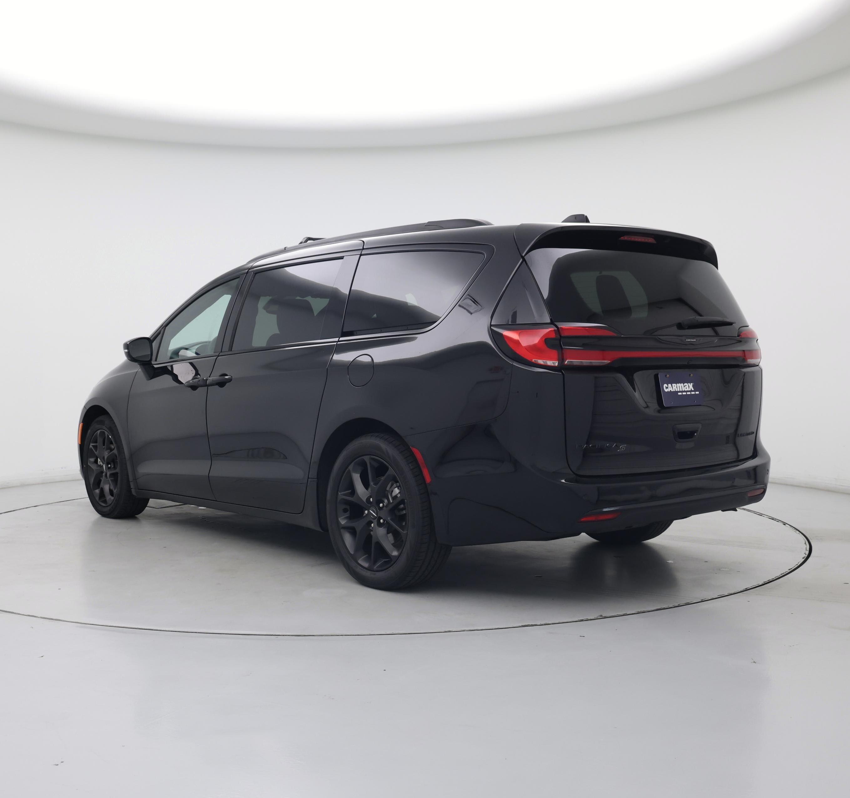 Thumbnail: 2025 Chrysler Pacifica - 2