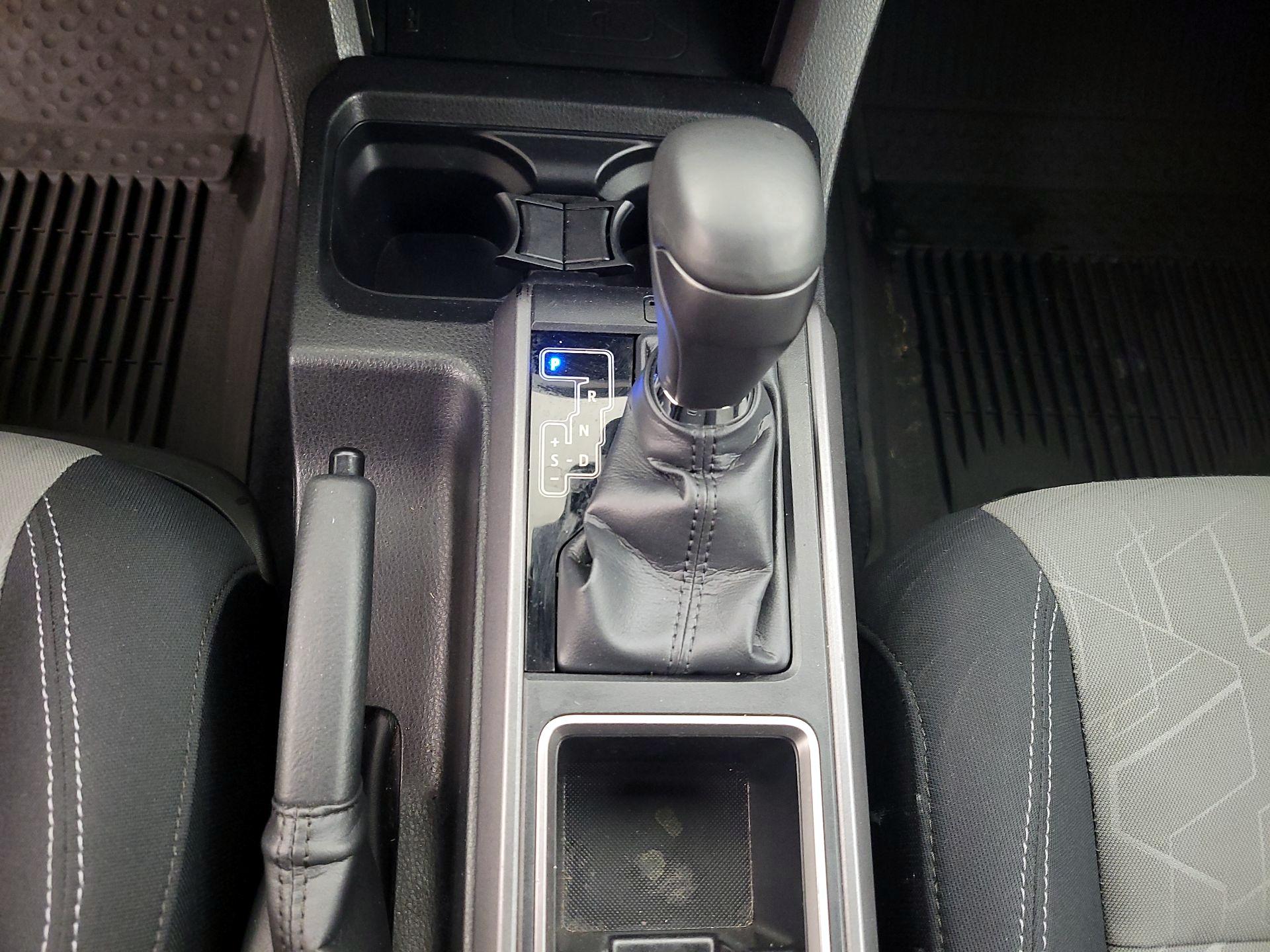 Thumbnail: 2023 Toyota Tacoma - 17