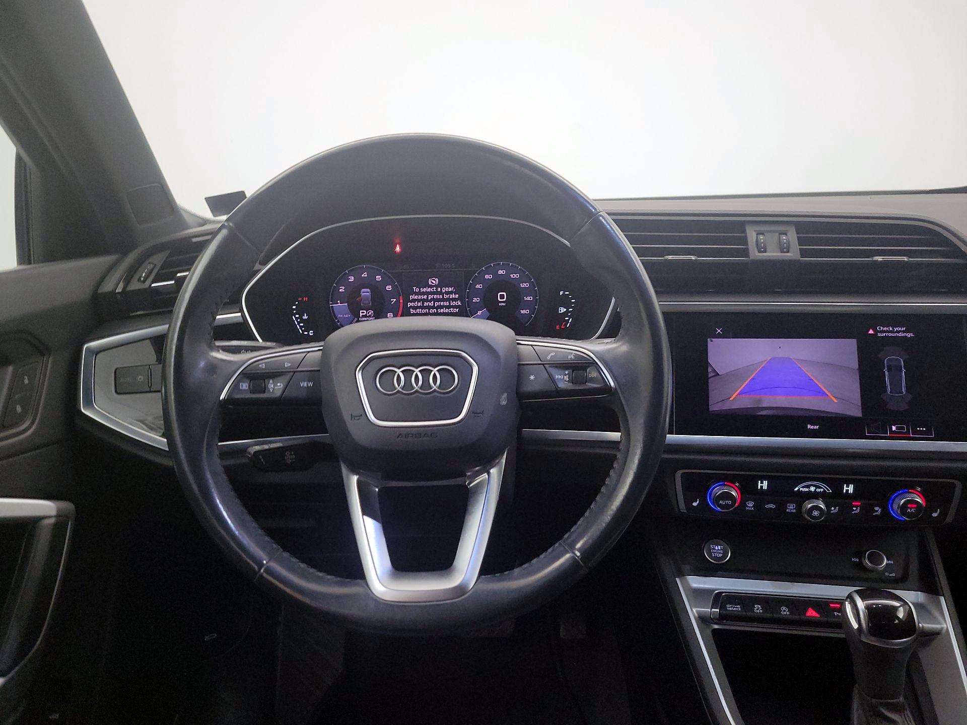 Thumbnail: 2020 Audi Q3 - 10