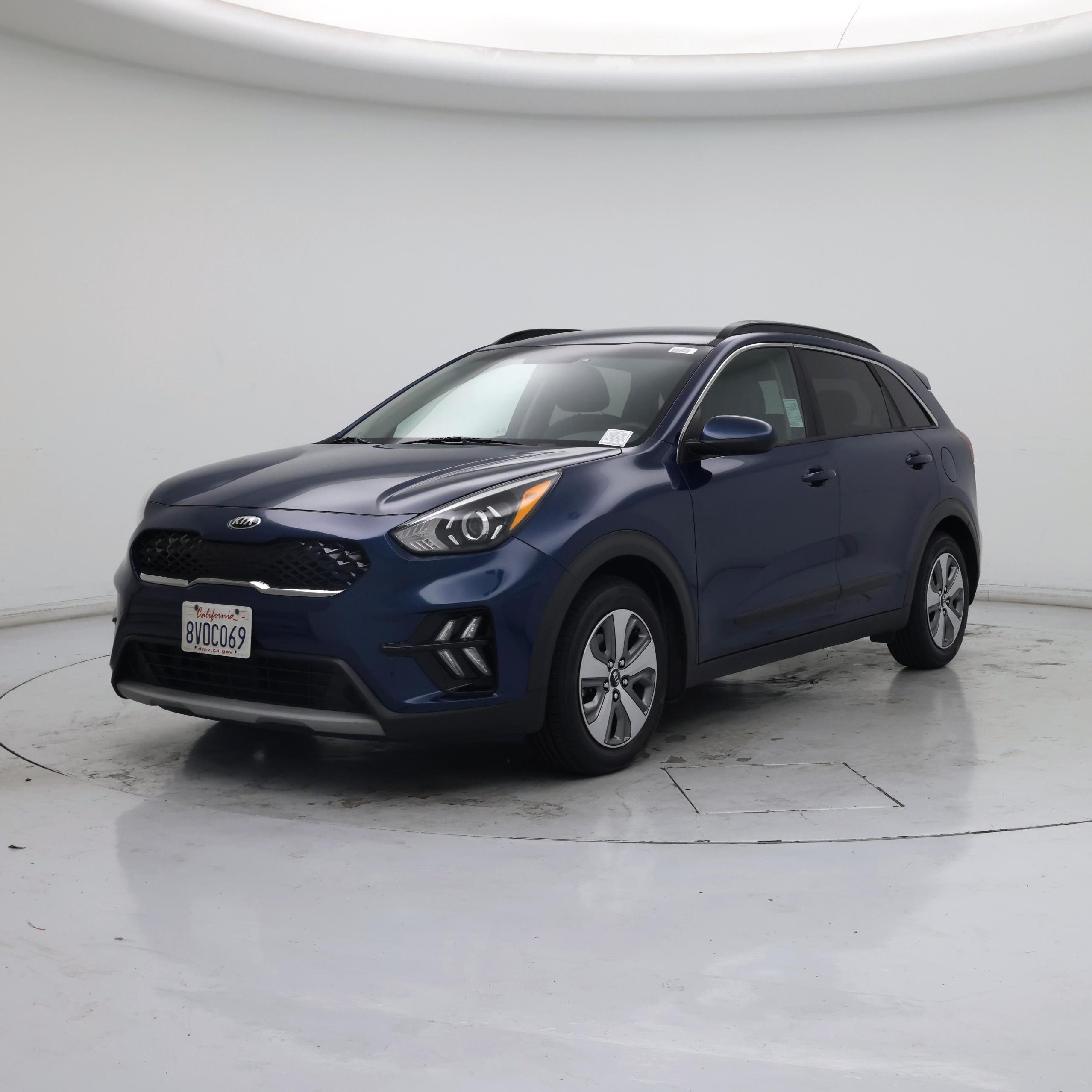 Thumbnail: 2020 Kia Niro - 4