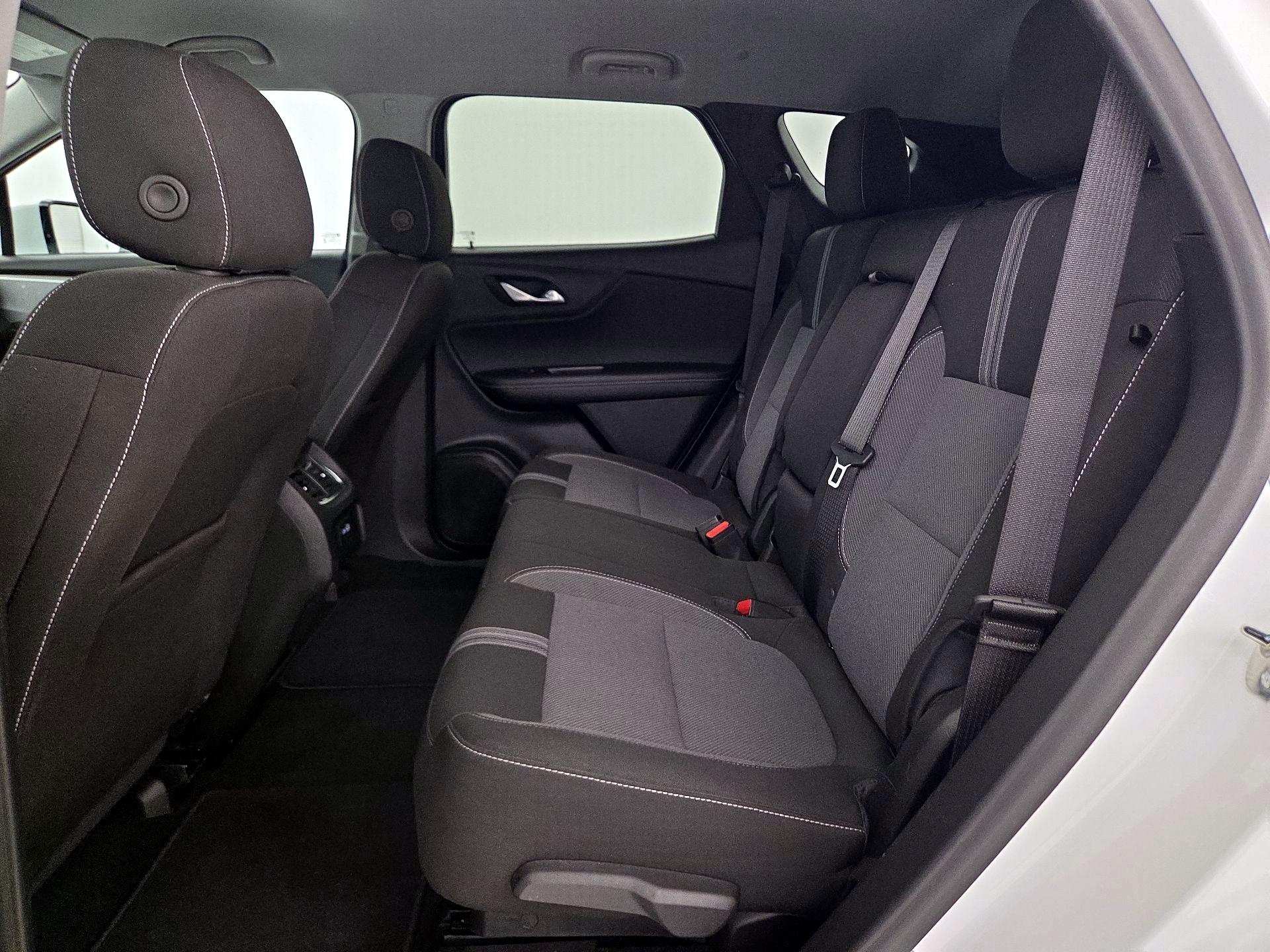 Thumbnail: 2025 Chevrolet Blazer - 19