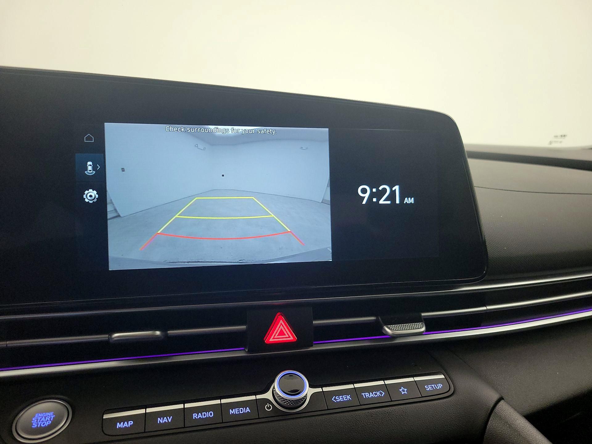 Thumbnail: 2025 Hyundai Elantra - 15