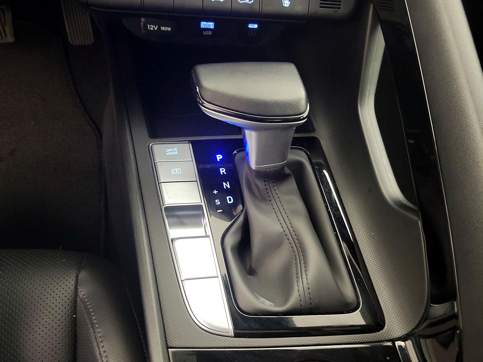 Thumbnail: 2025 Hyundai Elantra - 18