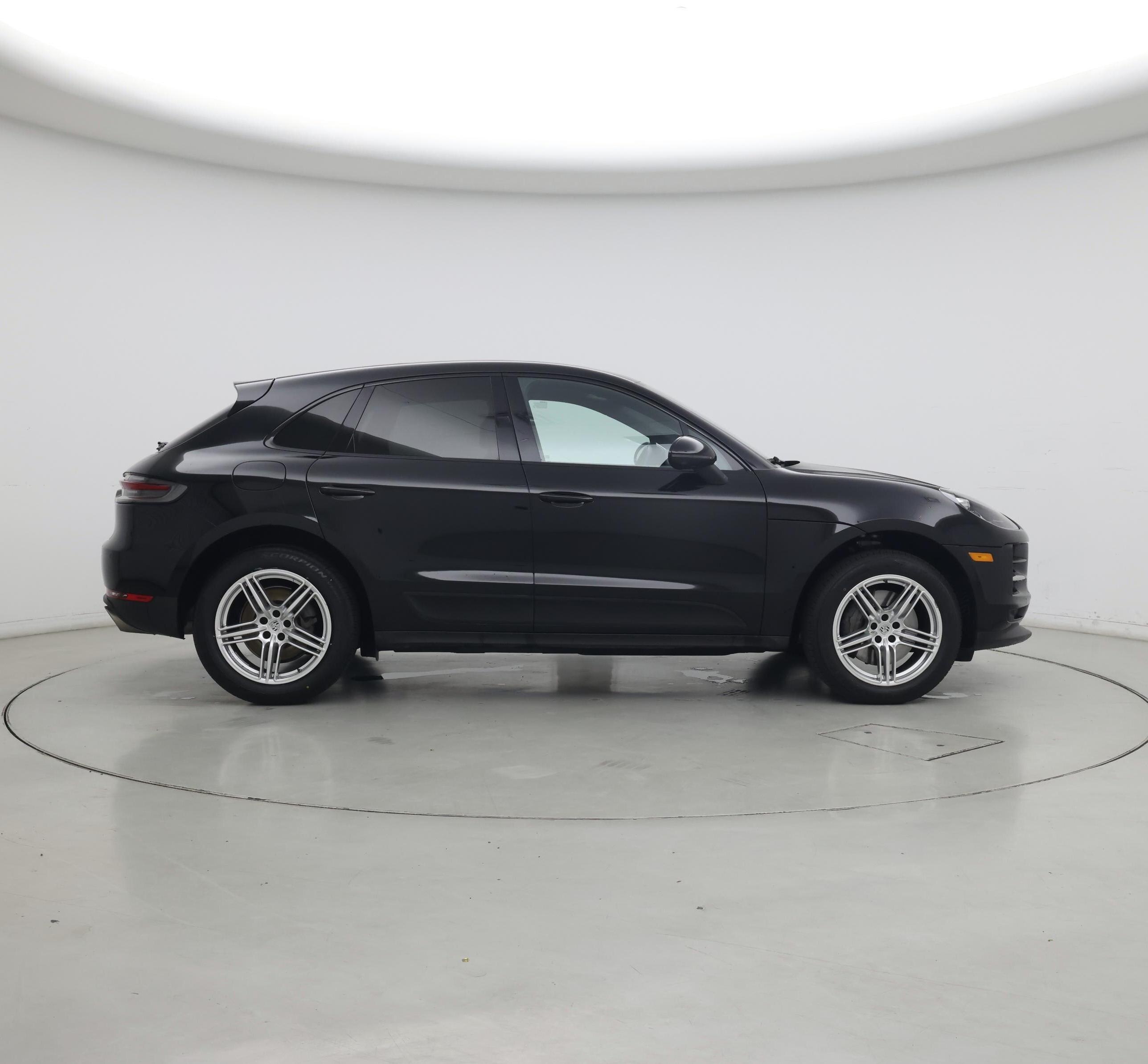 Thumbnail: 2020 Porsche Macan - 7