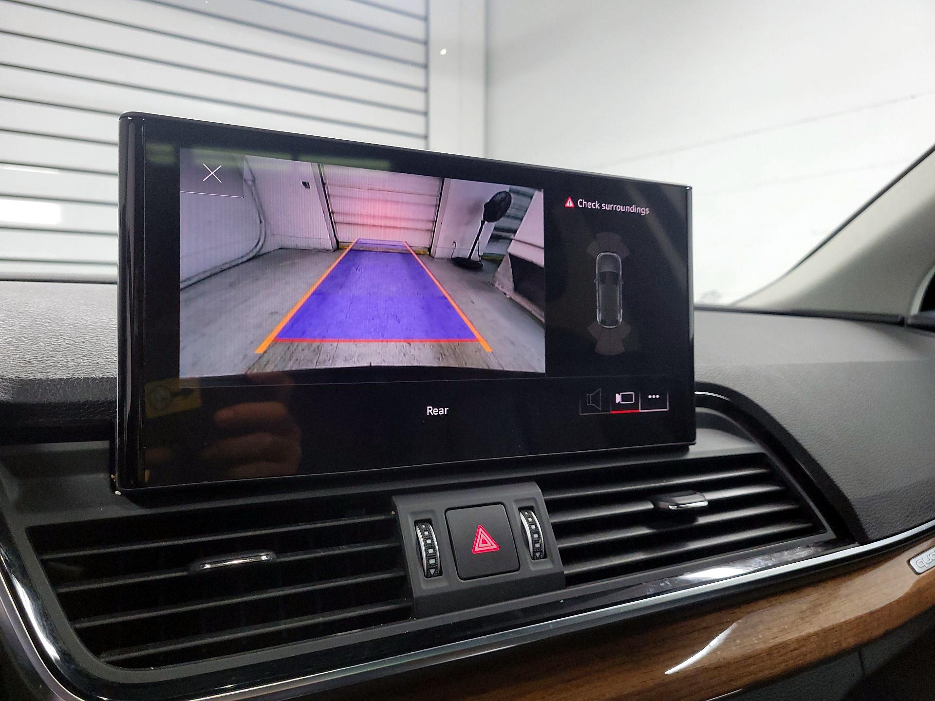 Thumbnail: 2023 Audi Q5 - 14