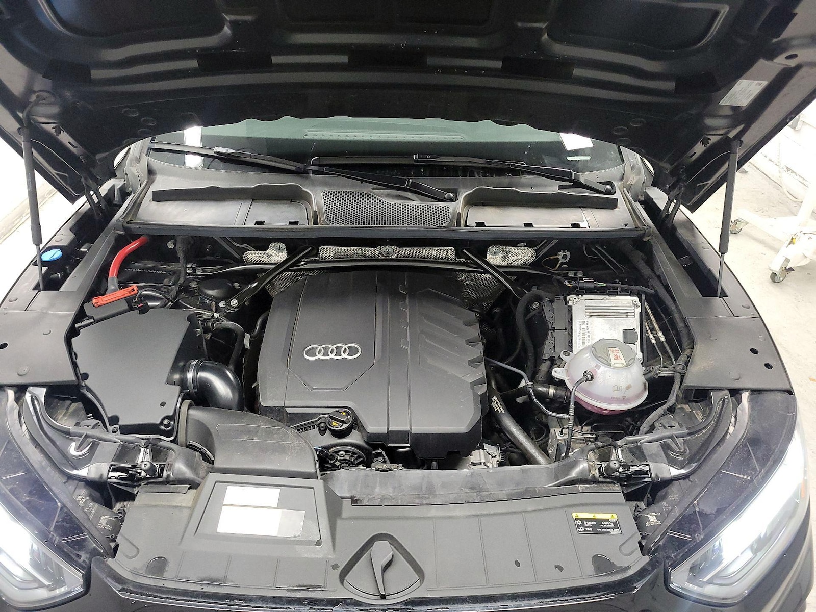 2023 Audi Q5 Premium - Photo 23