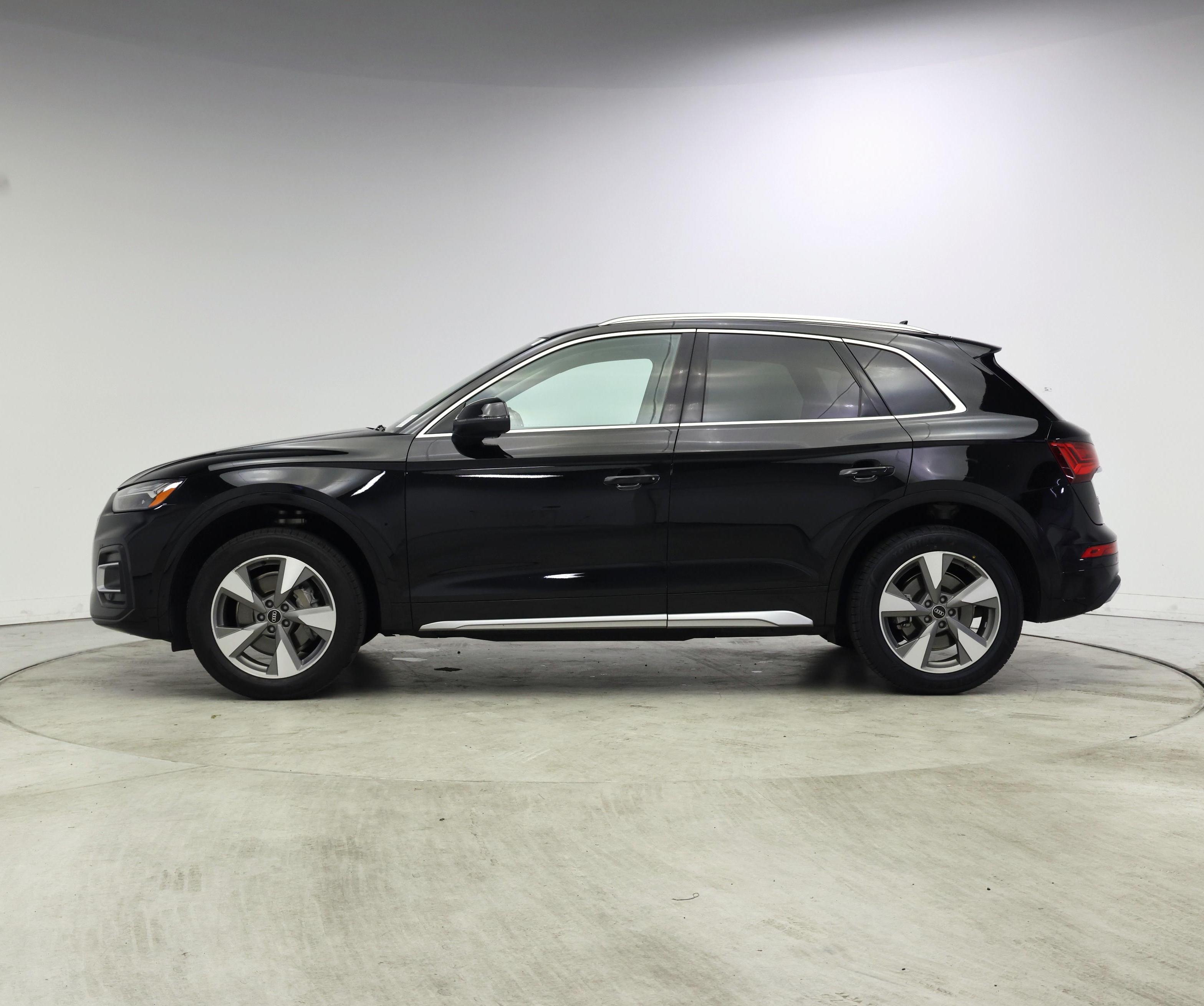 Thumbnail: 2023 Audi Q5 - 3