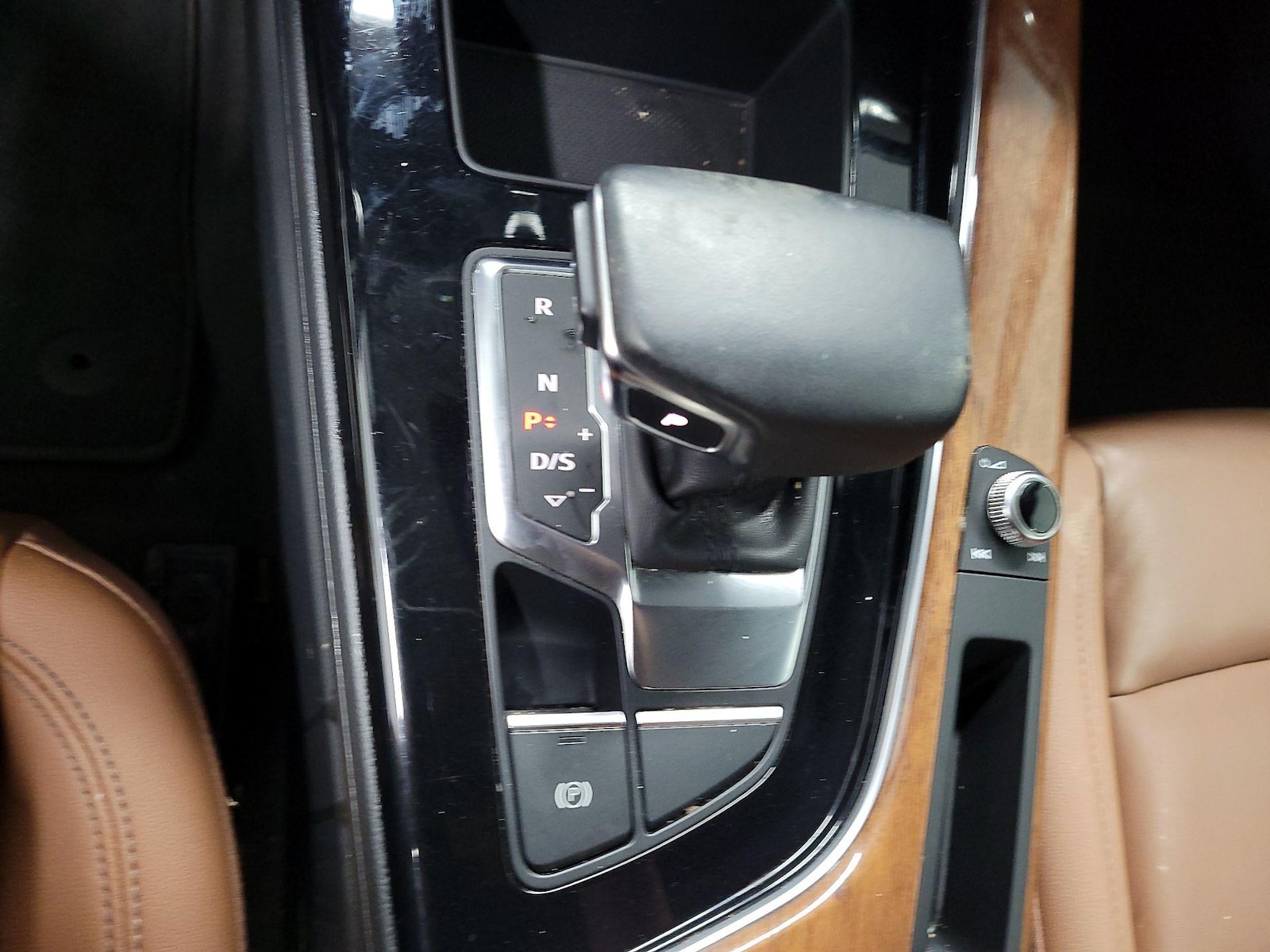 2023 Audi A4 Premium - Photo 17