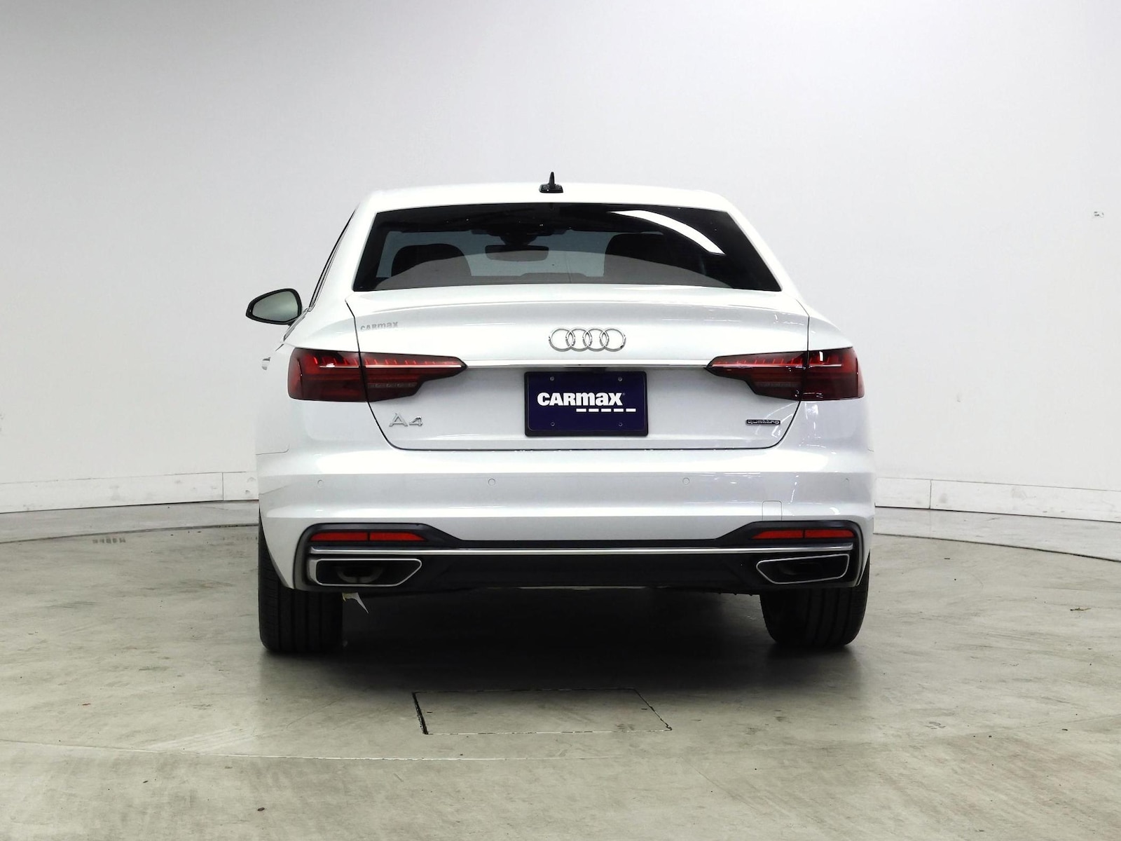 2023 Audi A4 Premium - Photo 7