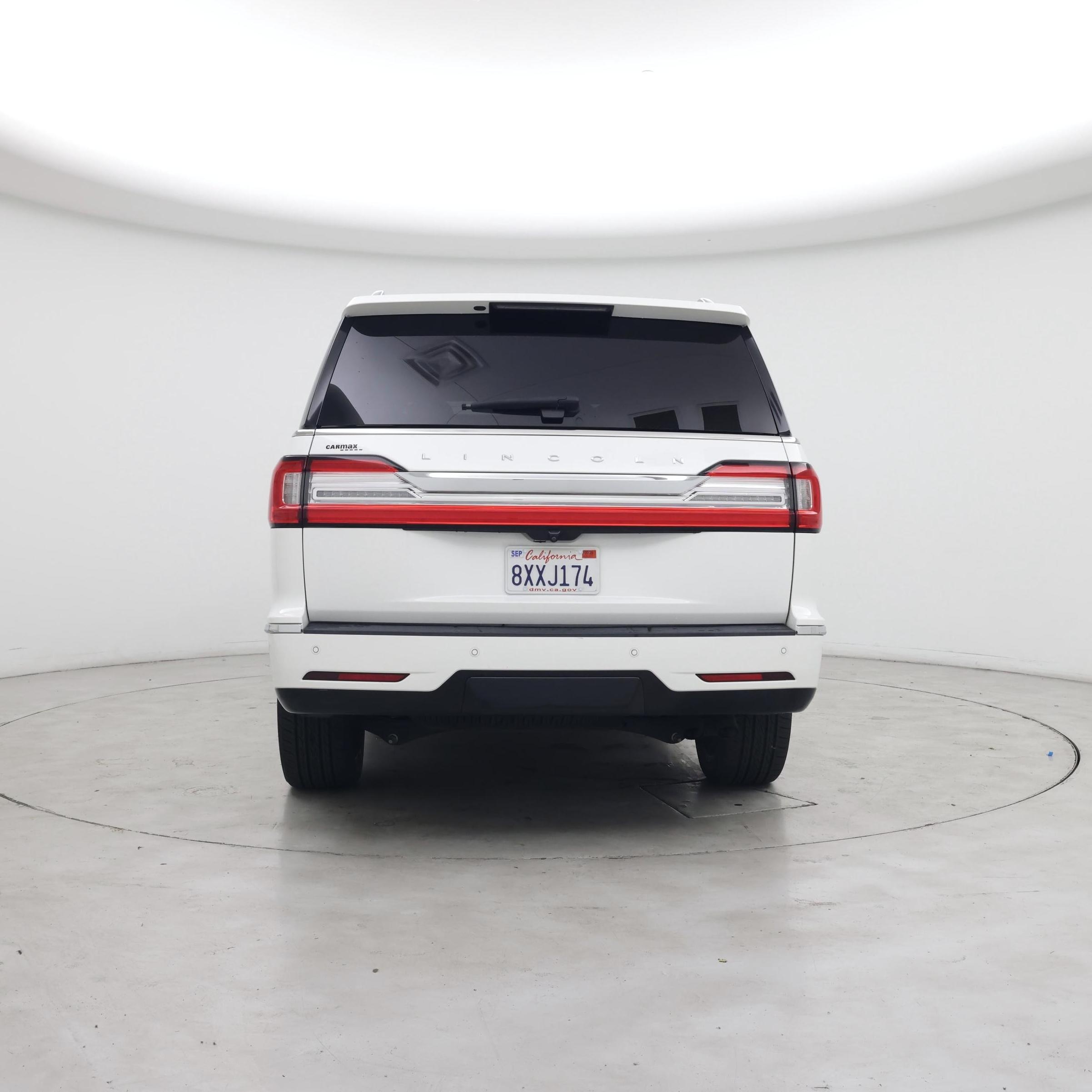 Thumbnail: 2021 Lincoln Navigator - 6