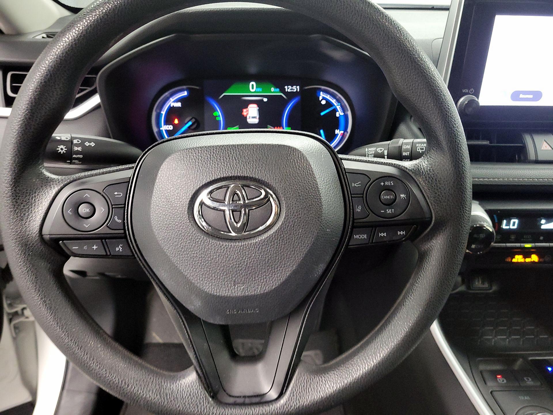 Thumbnail: 2024 Toyota RAV4 - 10