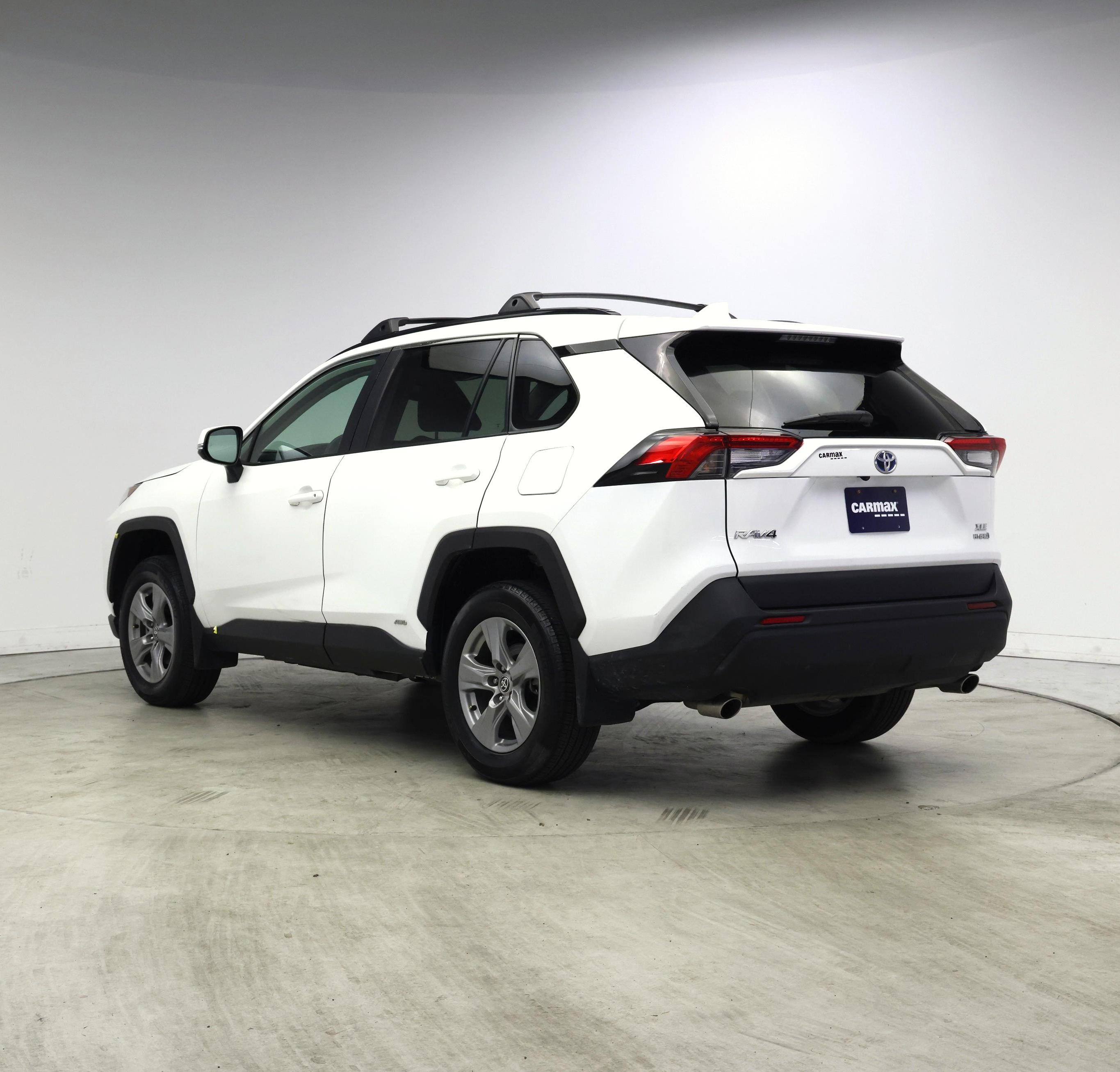 Thumbnail: 2024 Toyota RAV4 - 2