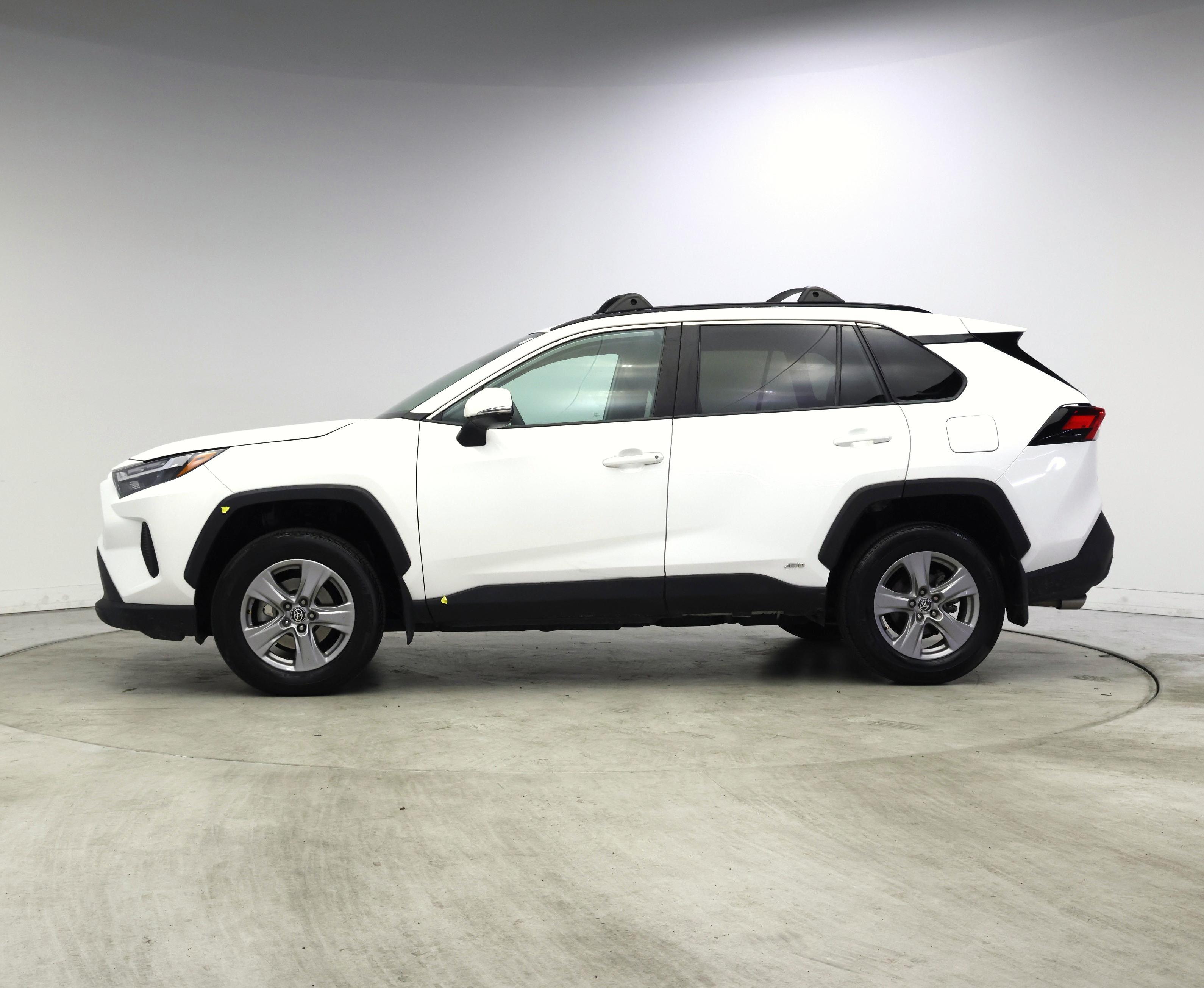 Thumbnail: 2024 Toyota RAV4 - 3