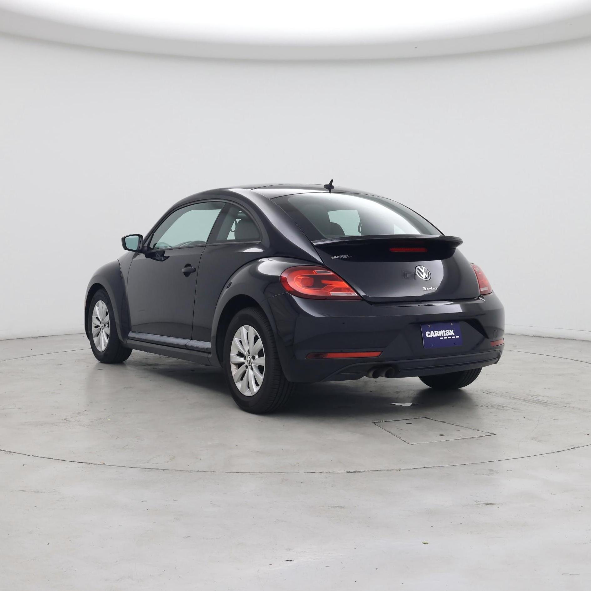 Thumbnail: 2017 Volkswagen Beetle - 2