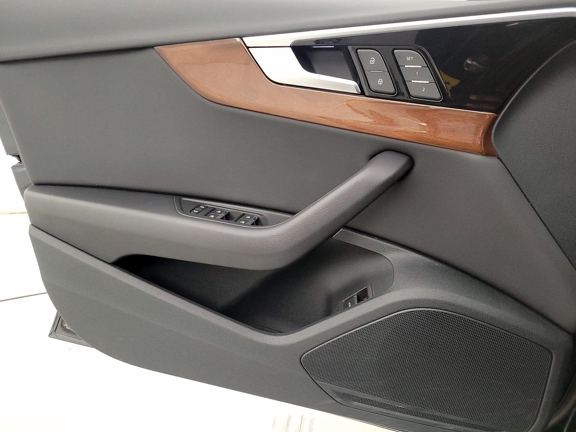 Thumbnail: 2023 Audi A4 - 12