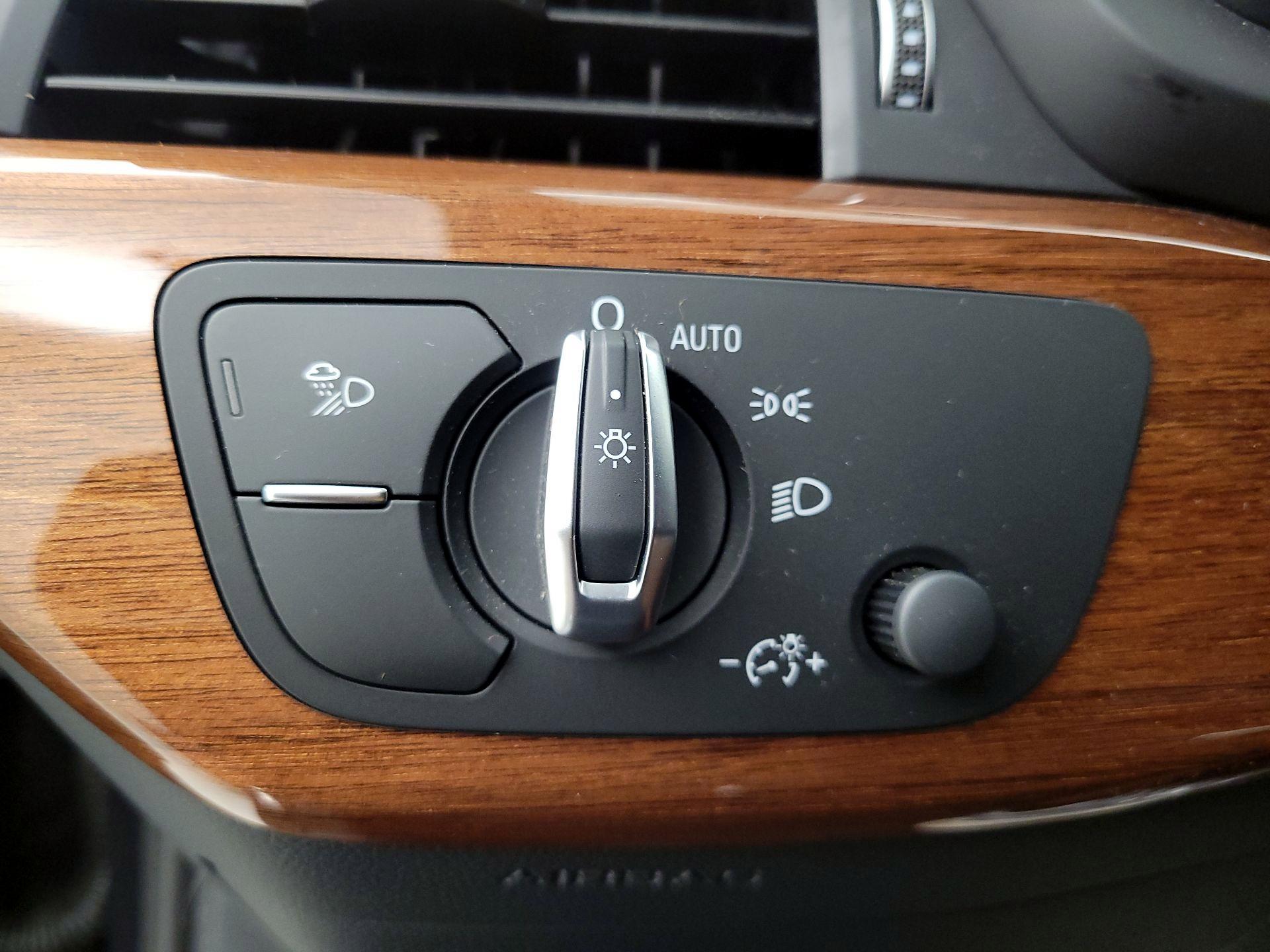 Thumbnail: 2023 Audi A4 - 13