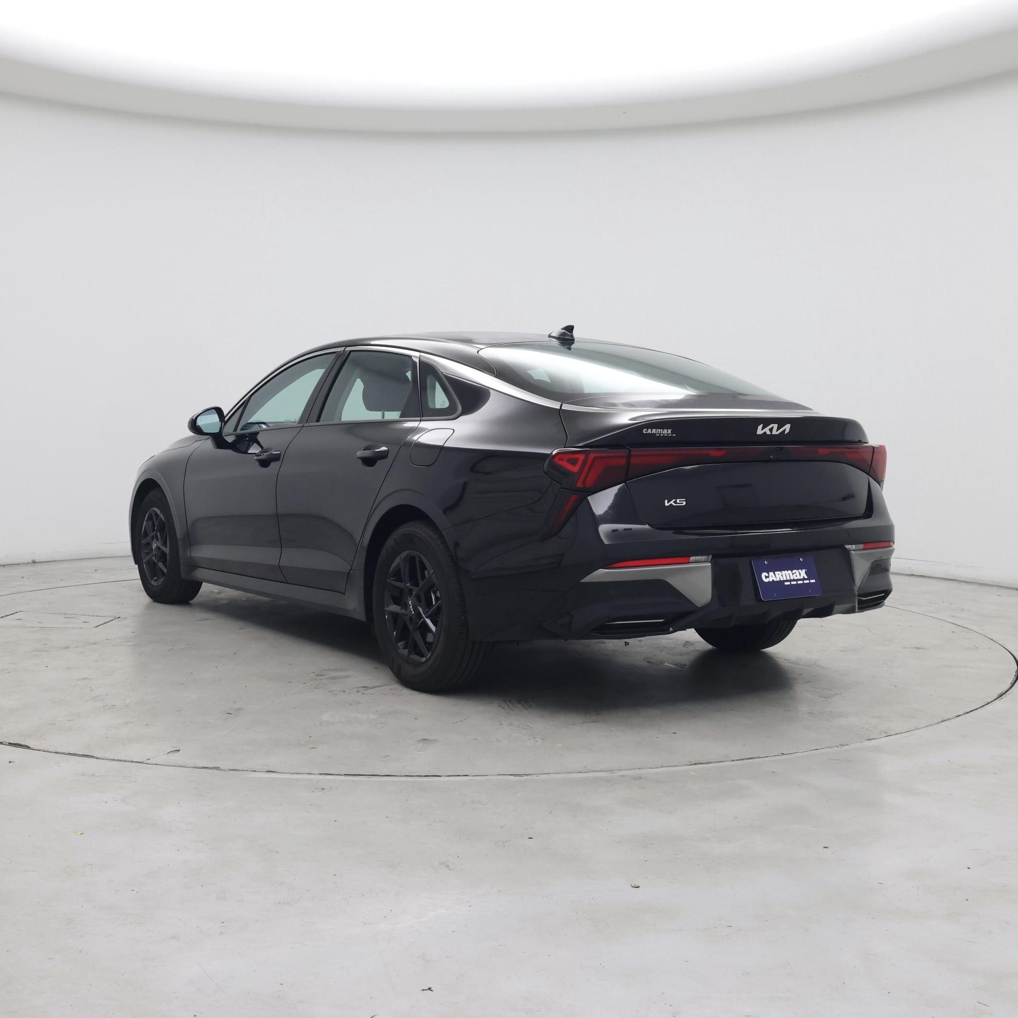Thumbnail: 2025 Kia K5 - 2