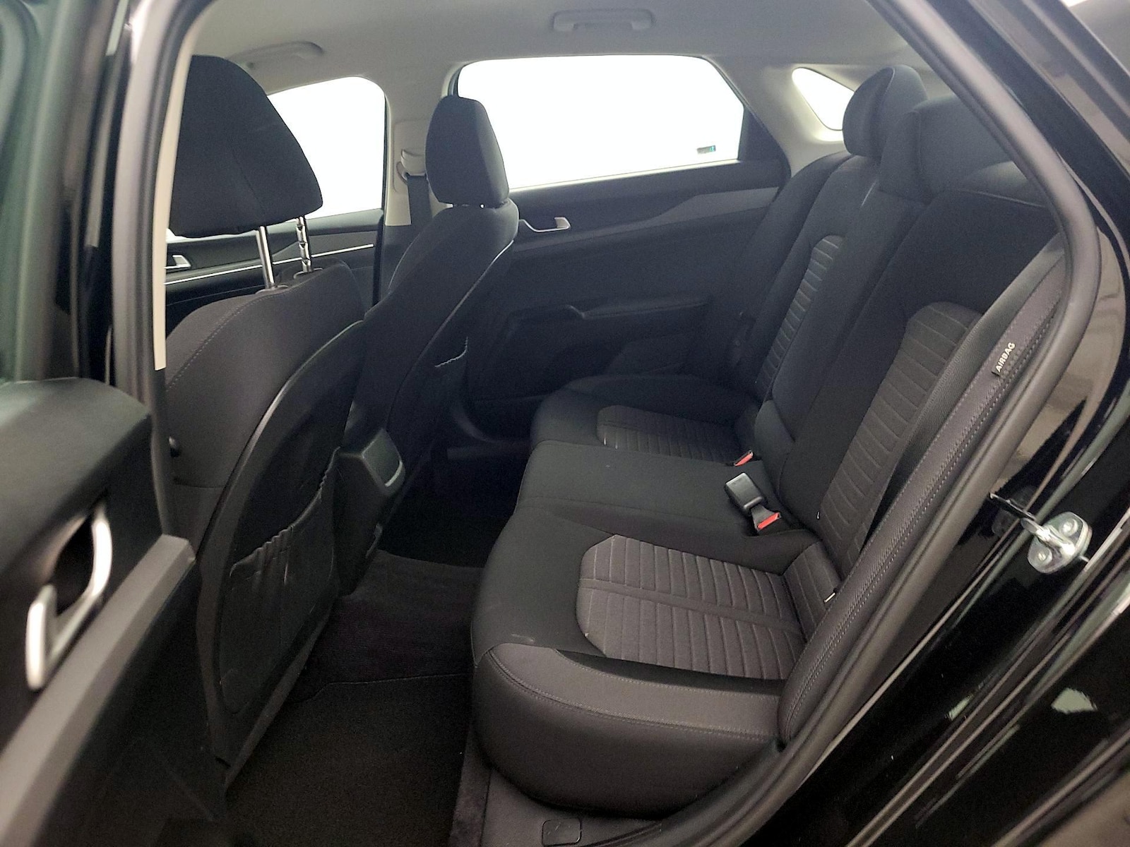 2025 Kia K5 LXS - Photo 20