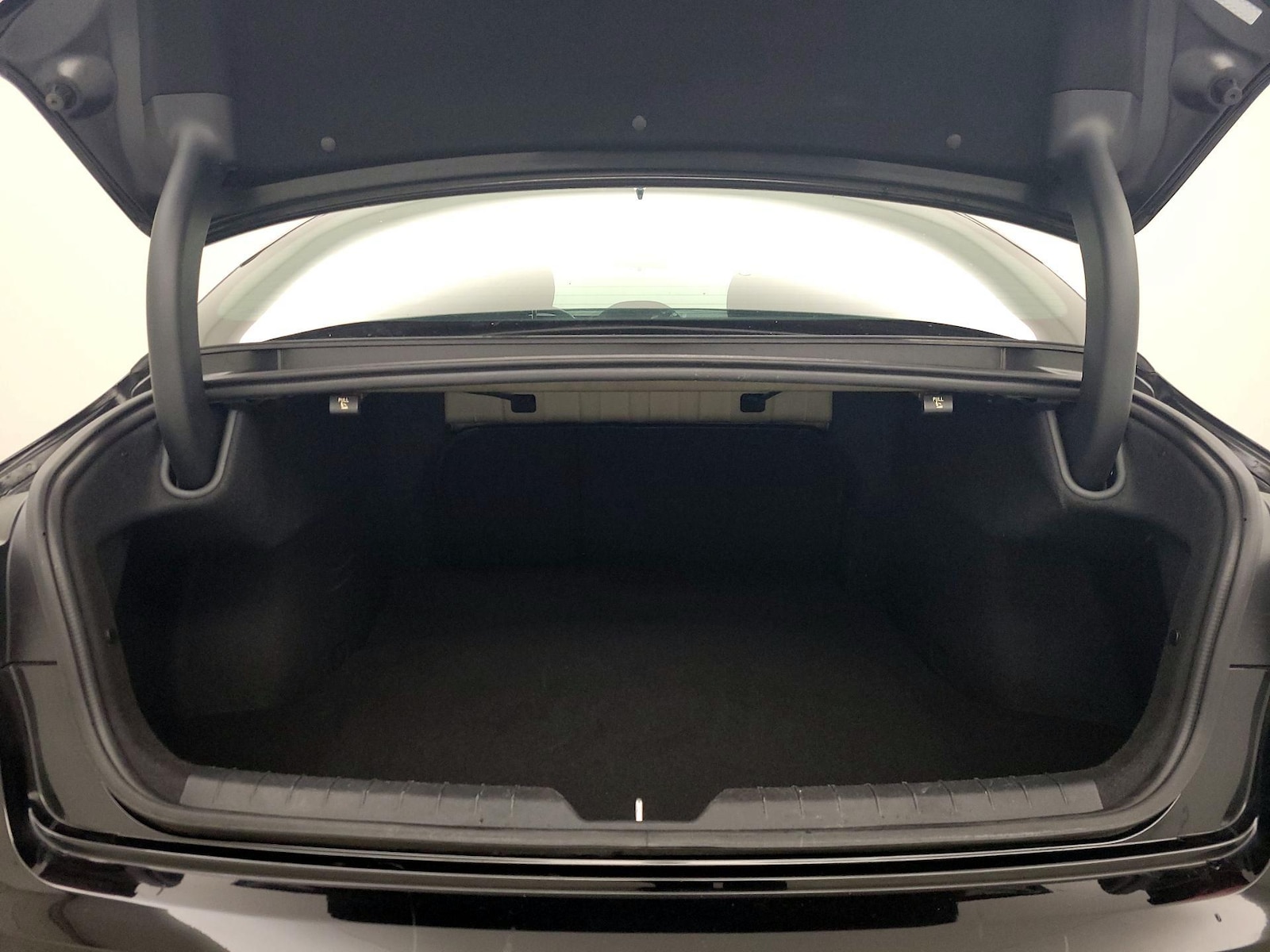 2025 Kia K5 LXS - Photo 21