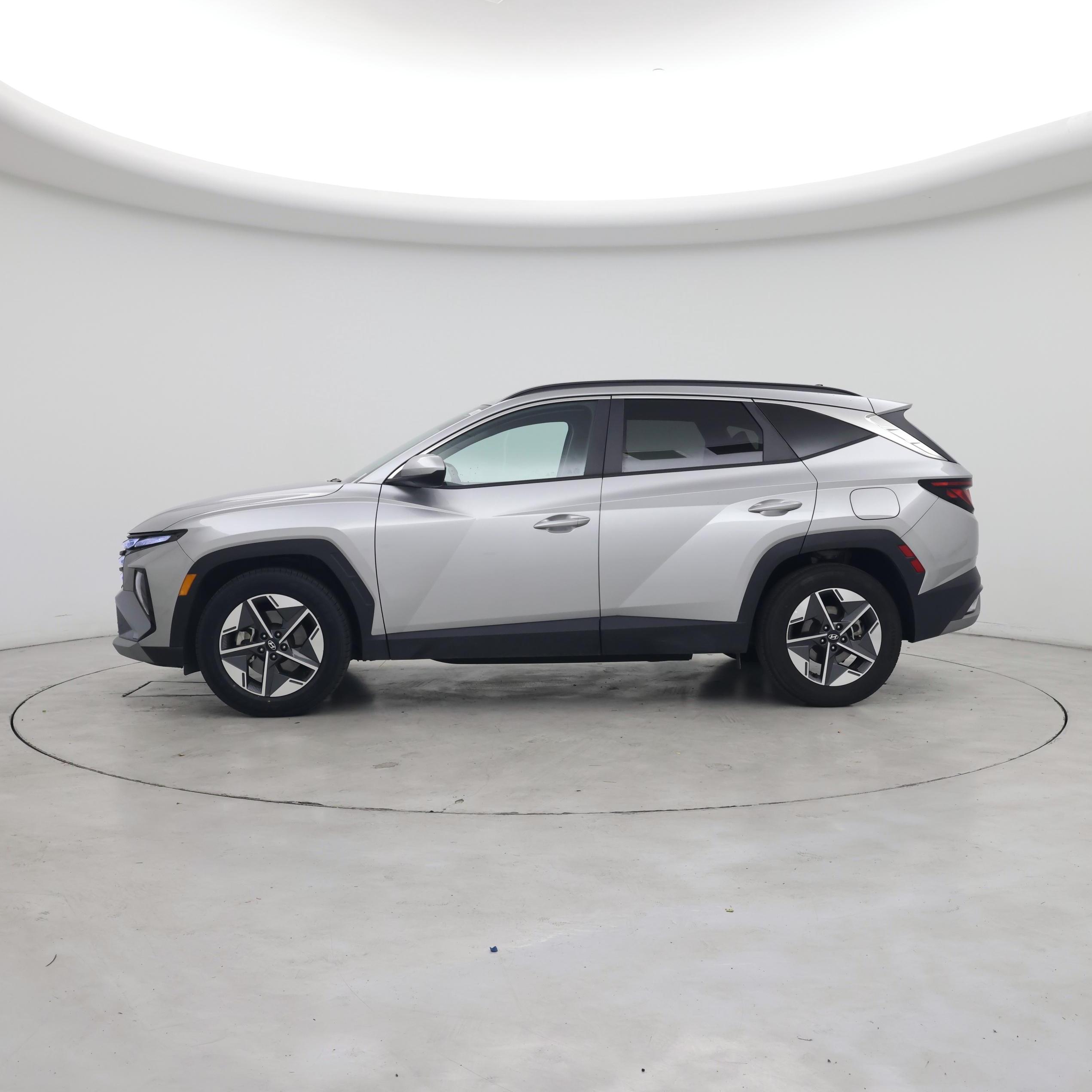 Thumbnail: 2025 Hyundai Tucson - 3
