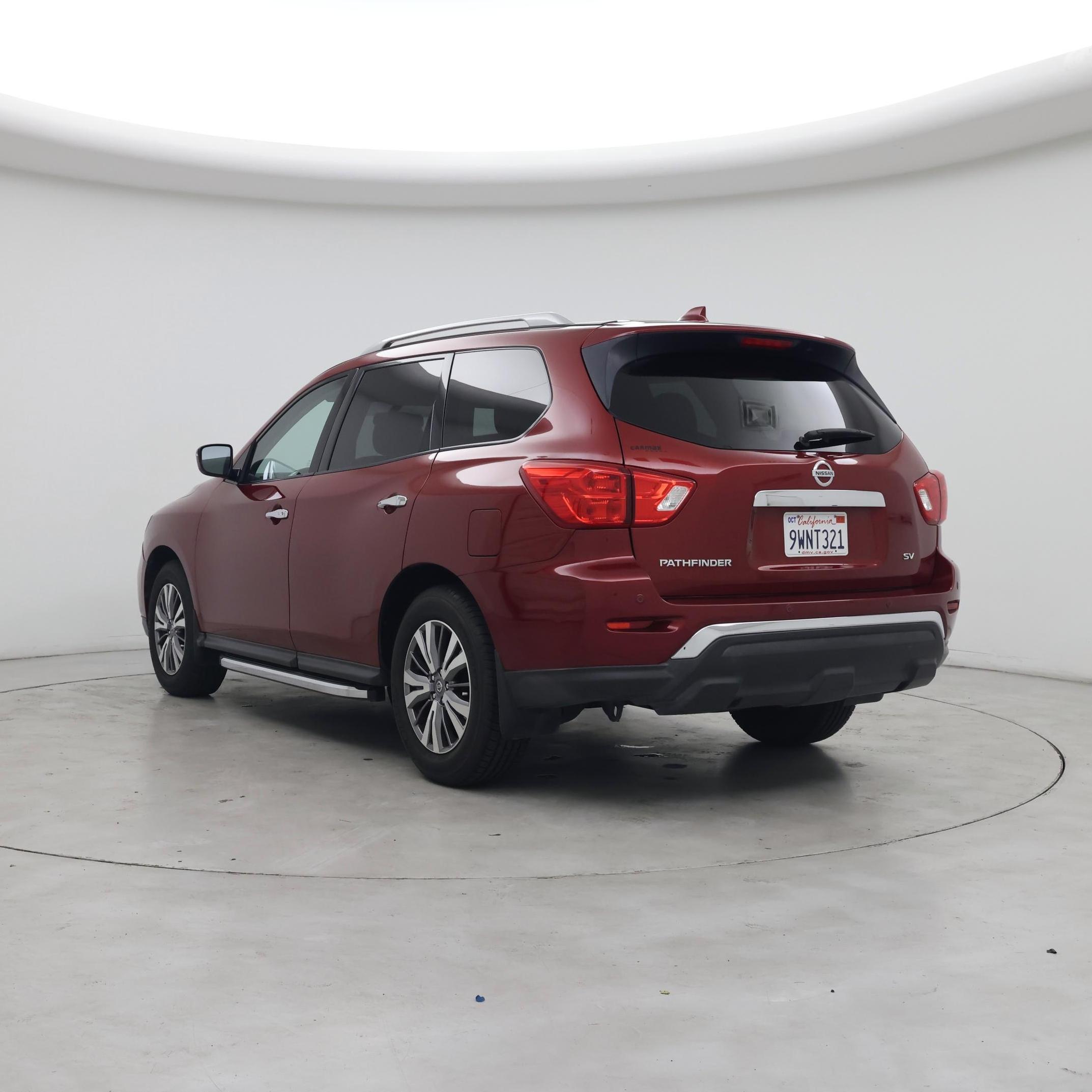 Thumbnail: 2019 Nissan Pathfinder - 2