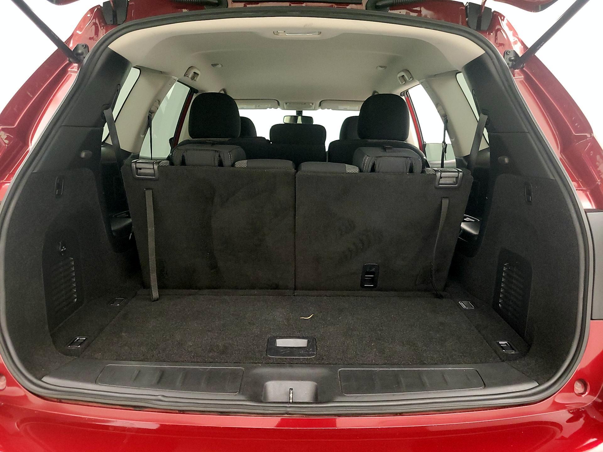 Thumbnail: 2019 Nissan Pathfinder - 20