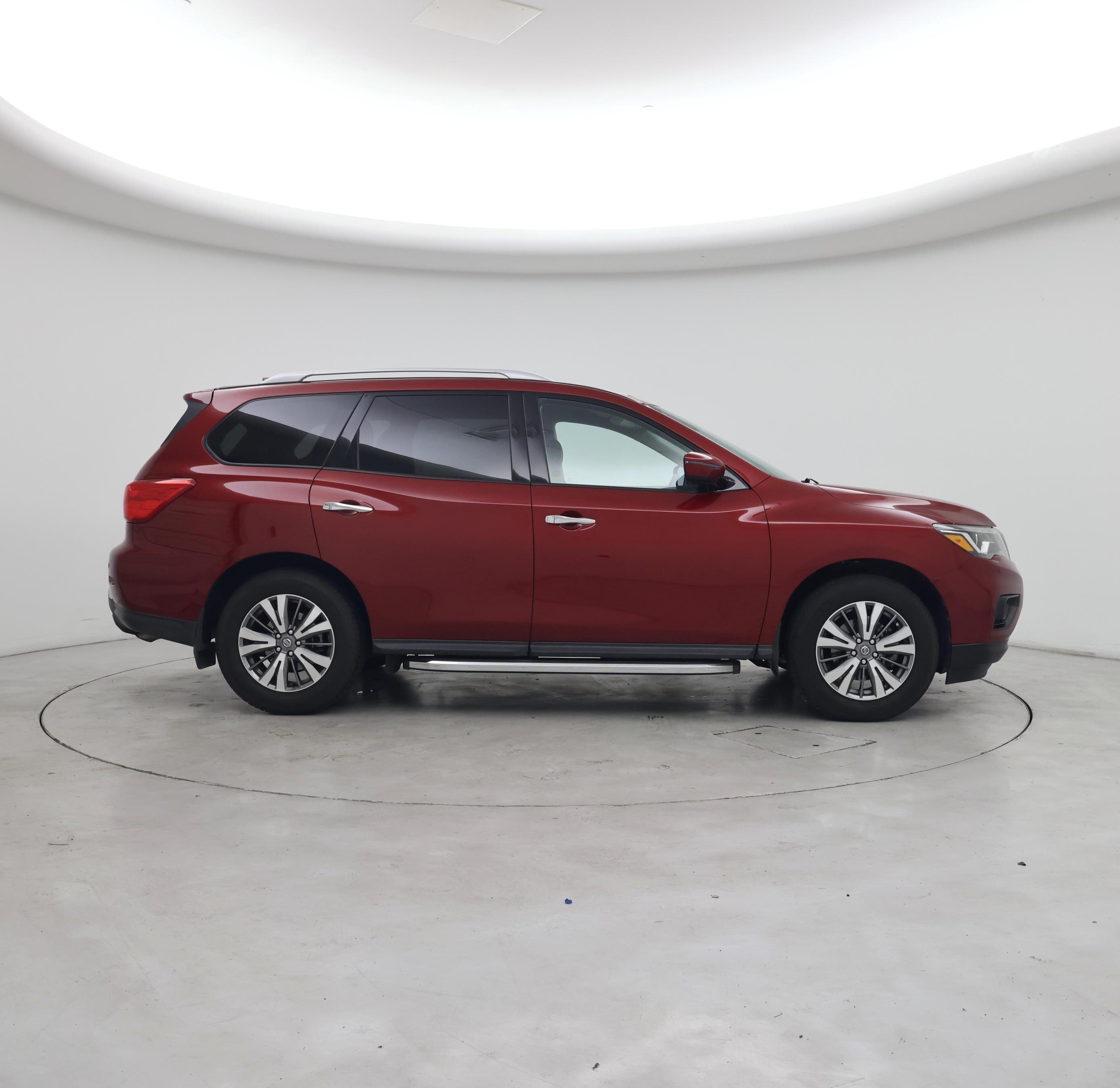 Thumbnail: 2019 Nissan Pathfinder - 7