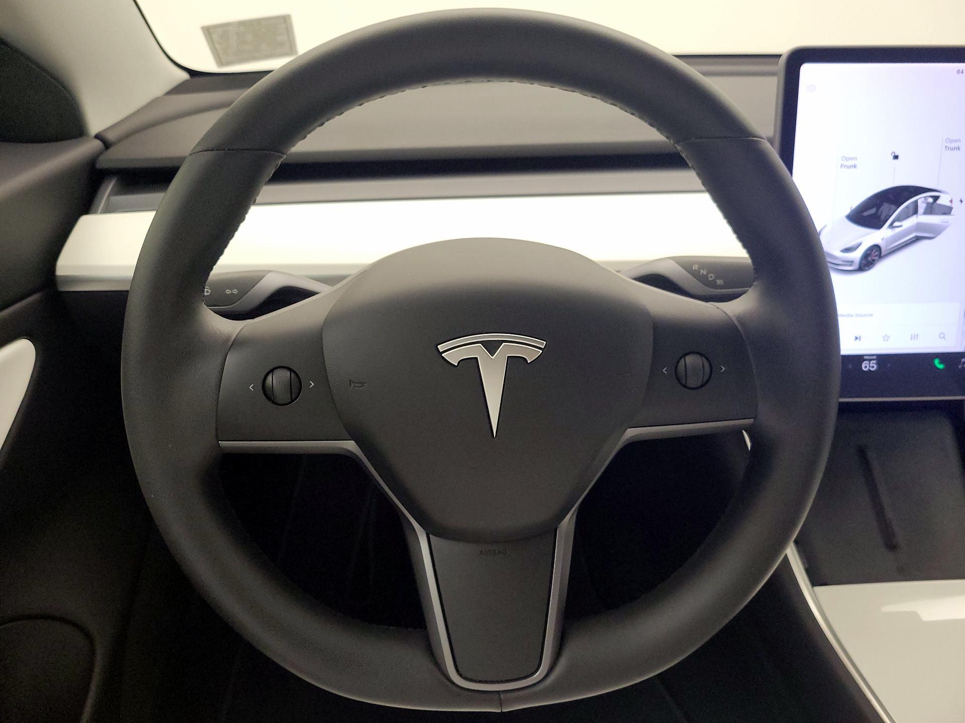 Thumbnail: 2020 Tesla Model 3 - 10